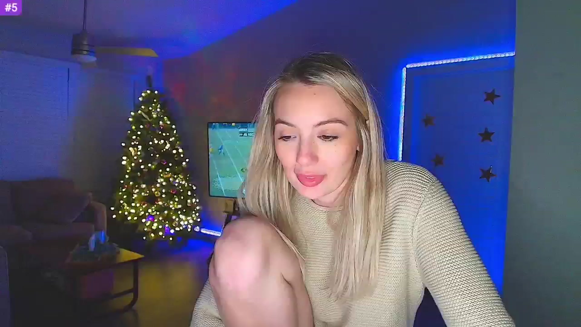 Gallery image thumbnail from Sammy_gray's myfreecams stream on, 01/12/2025, 04:15 image 17 of 20
