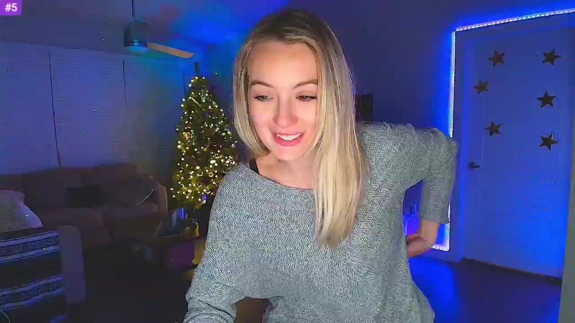 Gallery image thumbnail from Sammy_gray's myfreecams stream on, 01/15/2025, 03:14 image 2 of 20