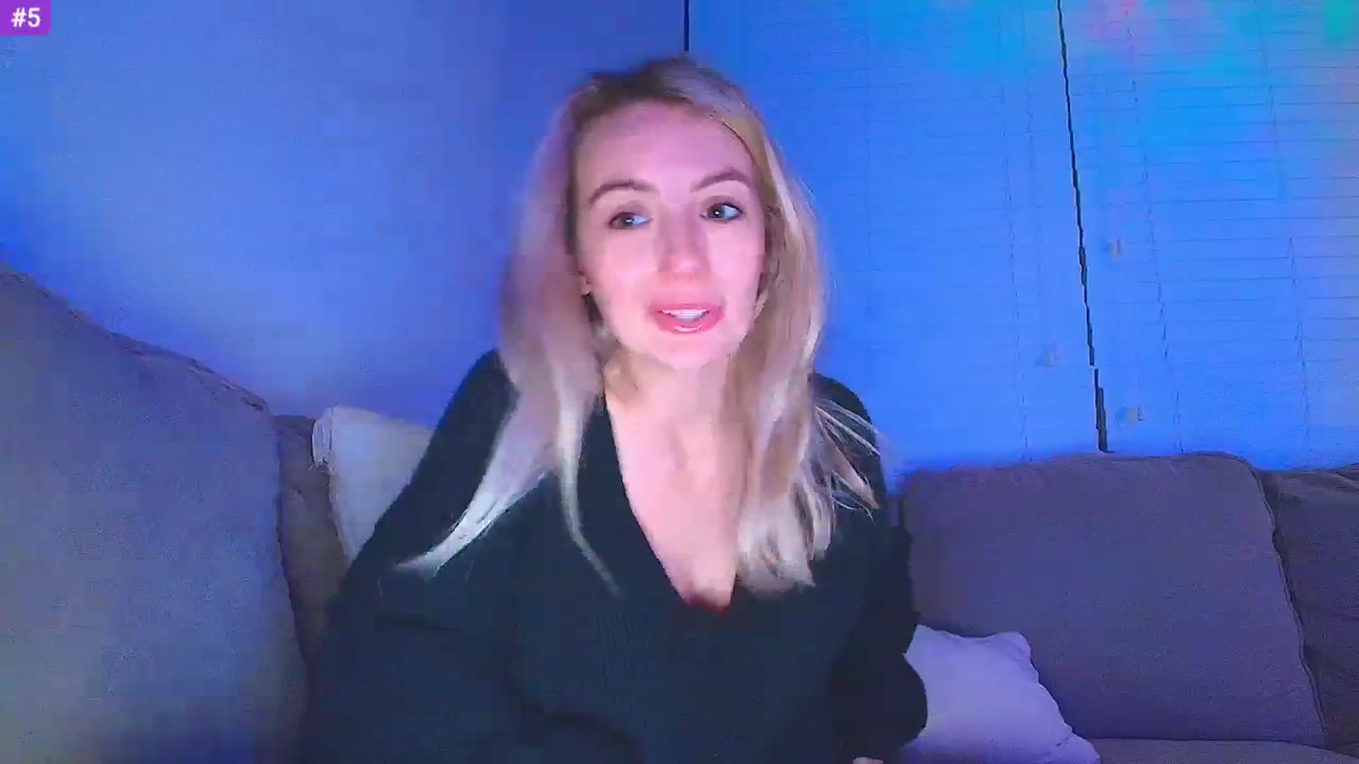 Gallery image thumbnail from Sammy_gray's myfreecams stream on, 01/20/2025, 07:24 image 4 of 20