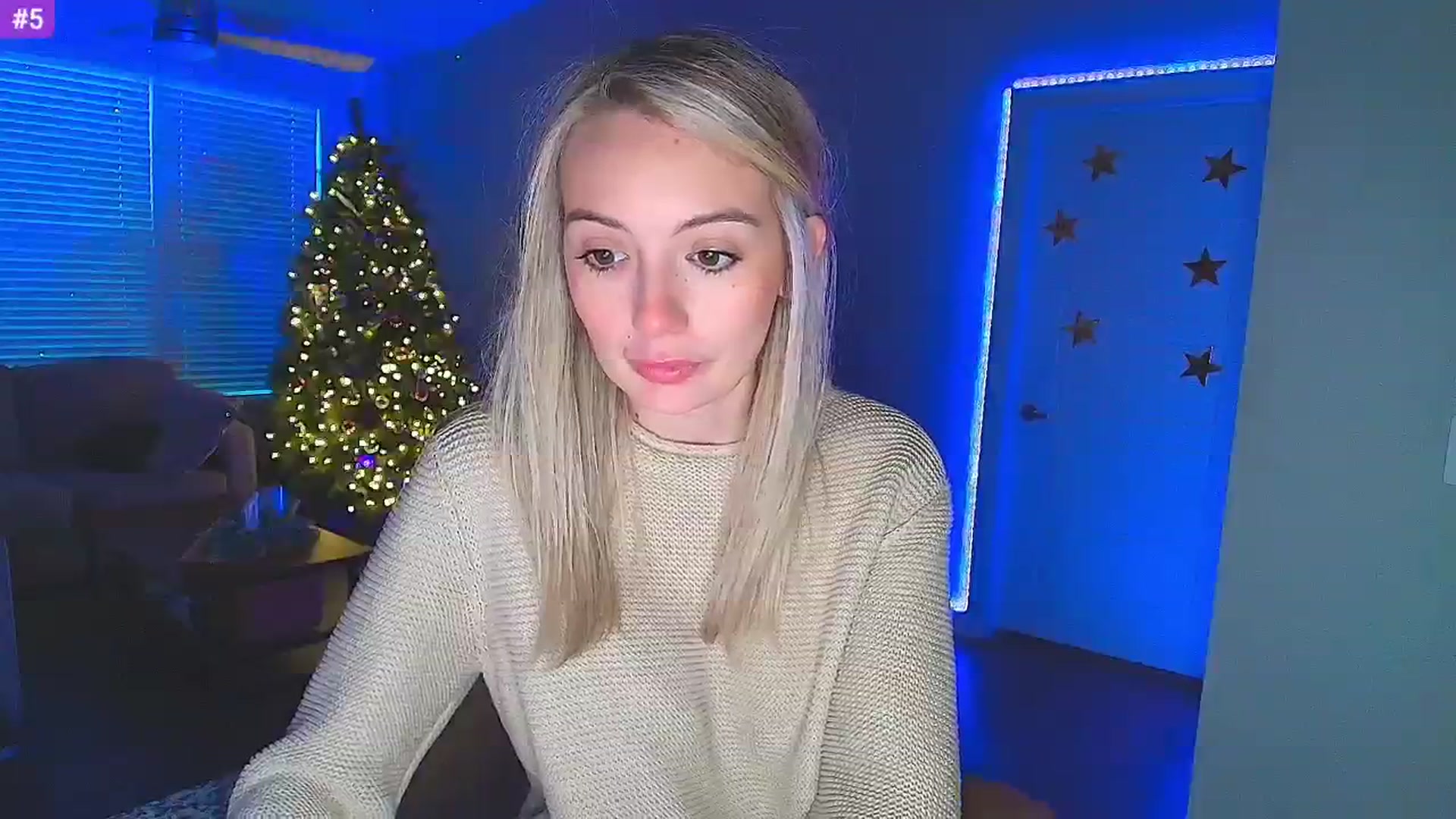Gallery image thumbnail from Sammy_gray's myfreecams stream on, 01/21/2025, 01:10 image 3 of 20