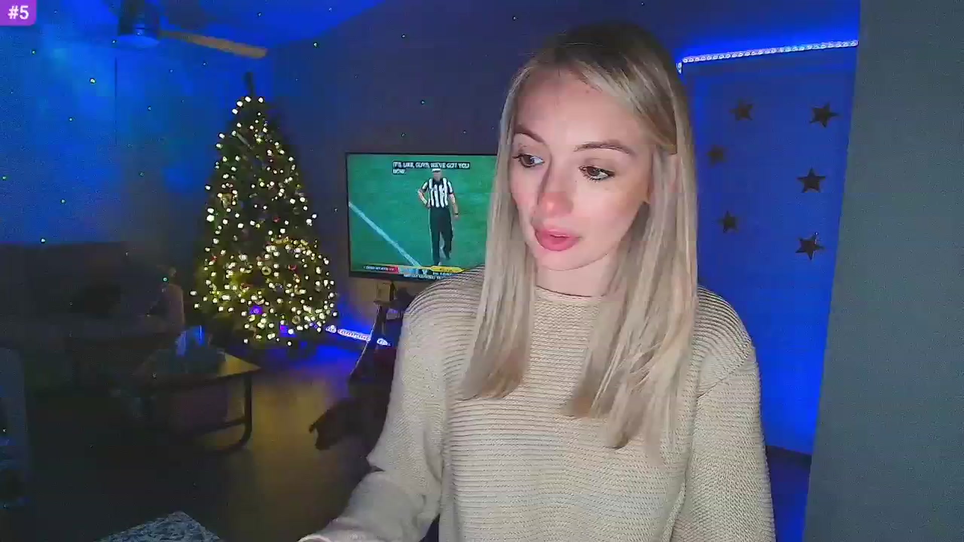 Gallery image thumbnail from Sammy_gray's myfreecams stream on, 01/21/2025, 01:30 image 18 of 20