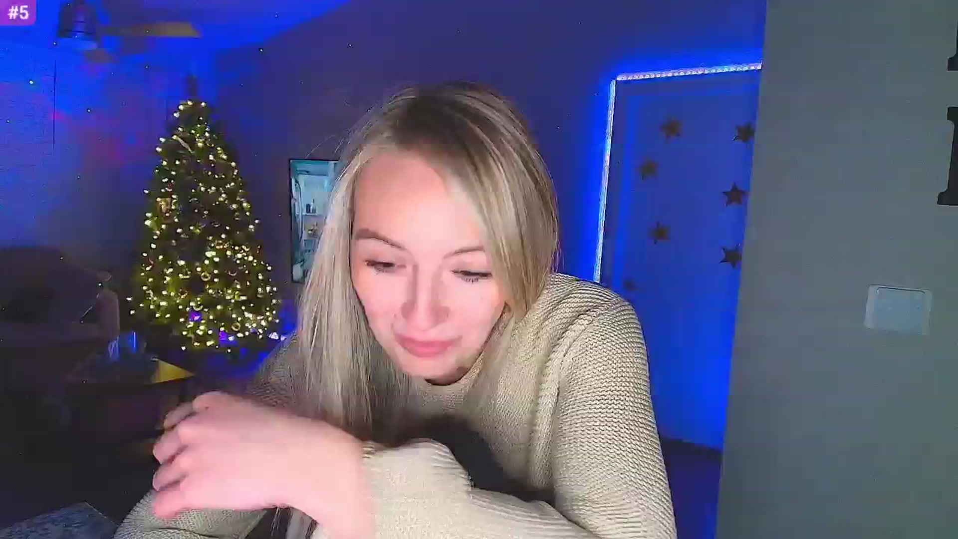 Gallery image thumbnail from Sammy_gray's myfreecams stream on, 01/21/2025, 04:25 image 9 of 20