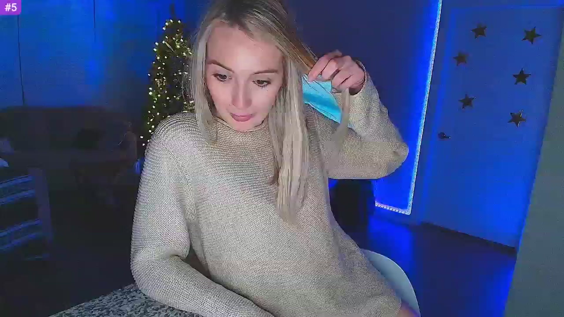 Gallery image thumbnail from Sammy_gray's myfreecams stream on, 01/21/2025, 04:25 image 15 of 20