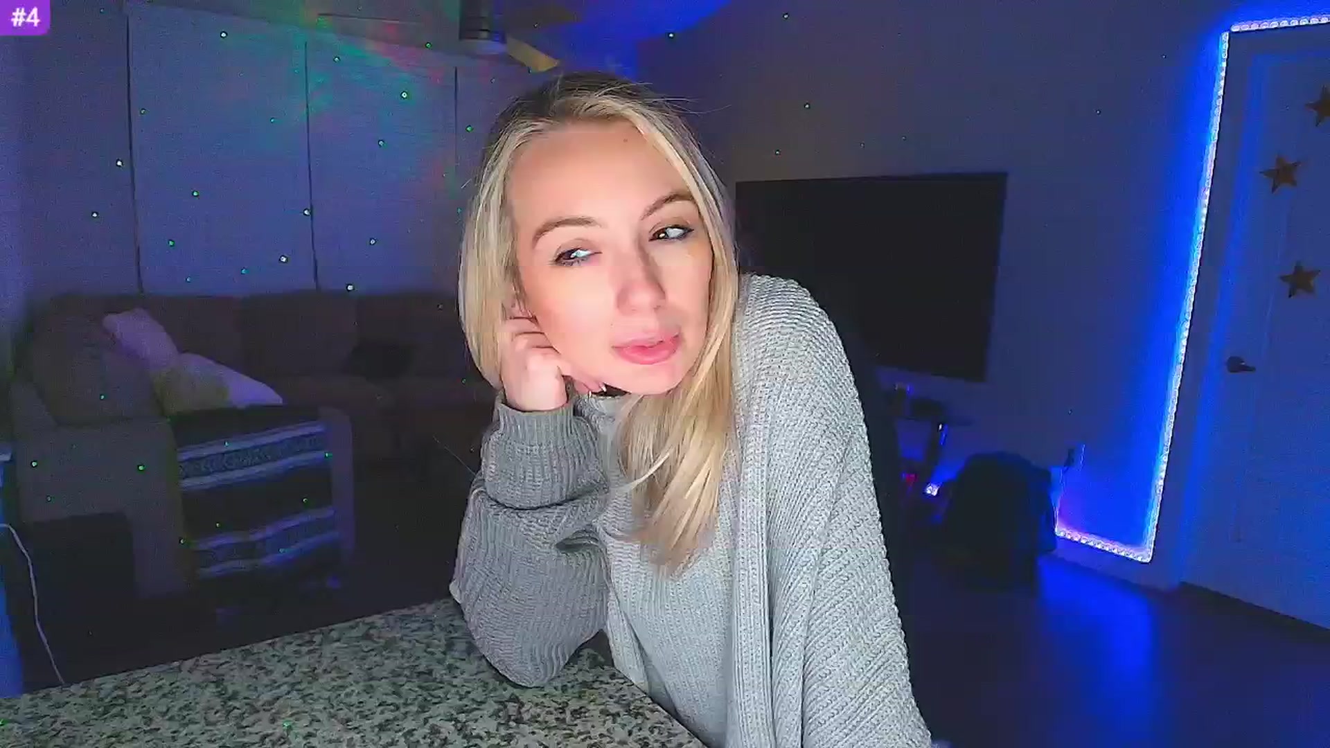 Gallery image thumbnail from Sammy_gray's myfreecams stream on, 01/23/2025, 01:58 image 17 of 20