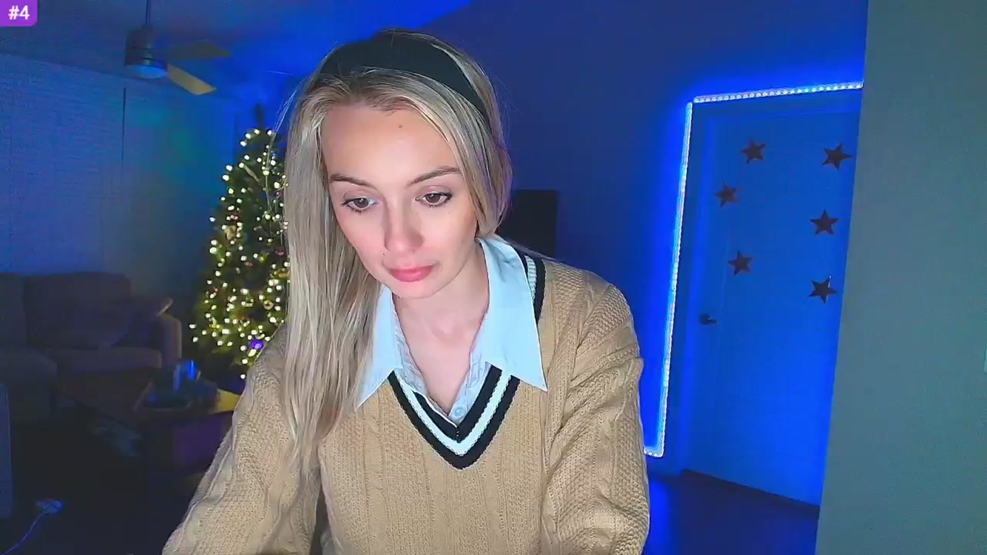 Gallery image thumbnail from Sammy_gray's myfreecams stream on, 01/25/2025, 03:51 image 5 of 20