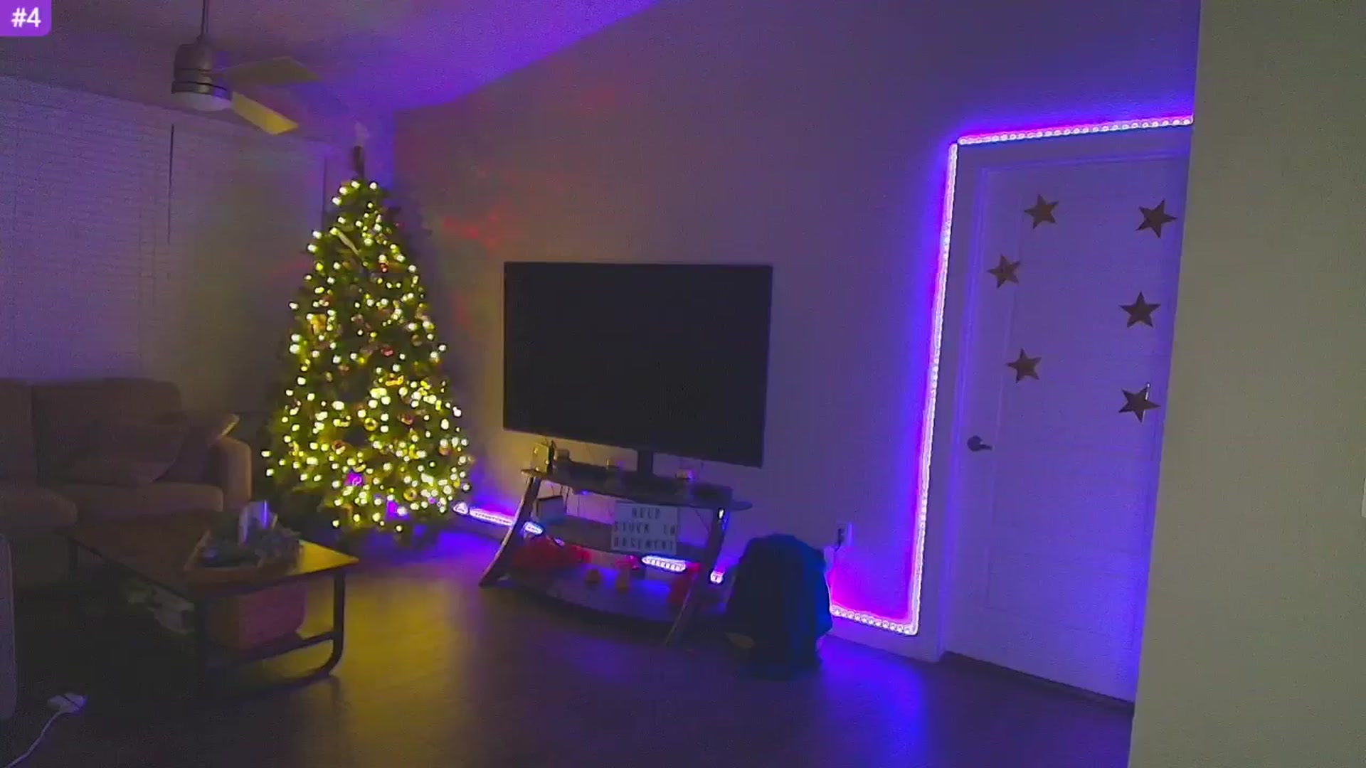 Gallery image thumbnail from Sammy_gray's myfreecams stream on, 01/25/2025, 03:51 image 17 of 20