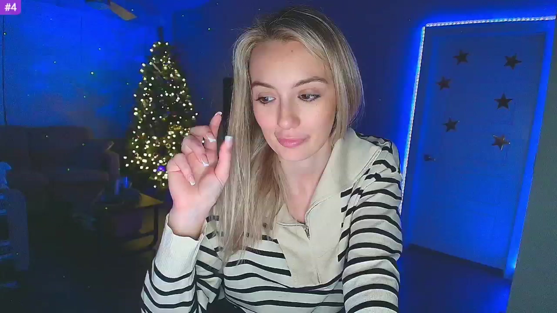 Gallery image thumbnail from Sammy_gray's myfreecams stream on, 01/26/2025, 06:46 image 18 of 20