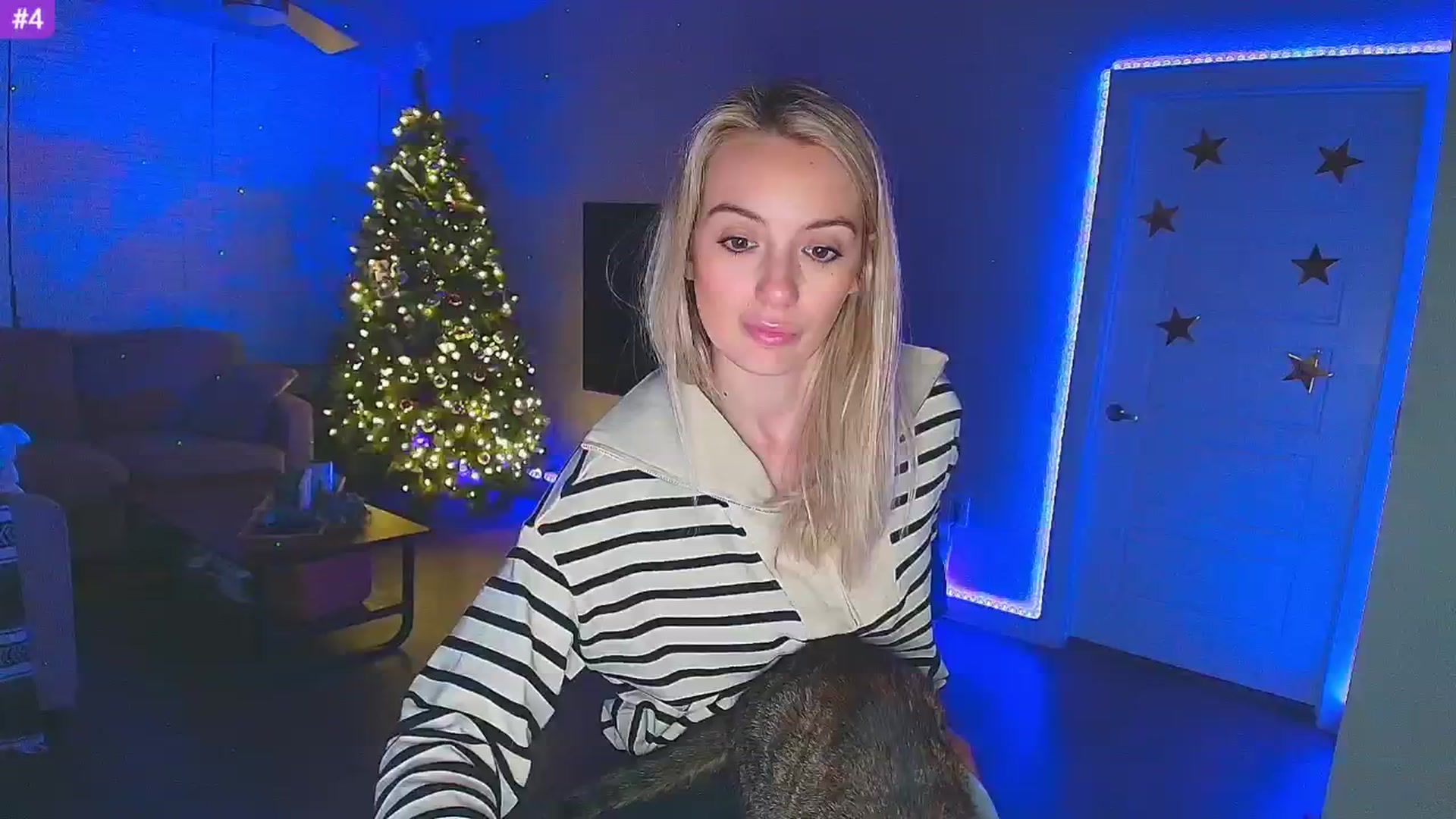 Gallery image thumbnail from Sammy_gray's myfreecams stream on, 01/26/2025, 06:46 image 17 of 20
