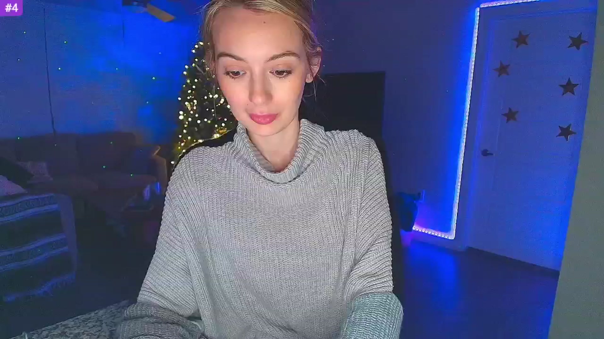 Gallery image thumbnail from Sammy_gray's myfreecams stream on, 01/28/2025, 02:33 image 14 of 20