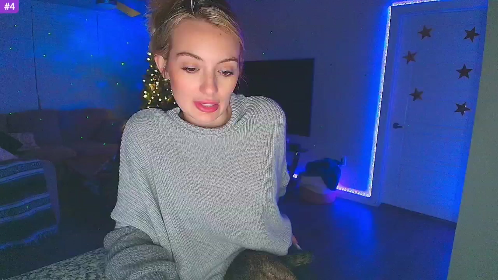 Gallery image thumbnail from Sammy_gray's myfreecams stream on, 01/28/2025, 02:33 image 1 of 20