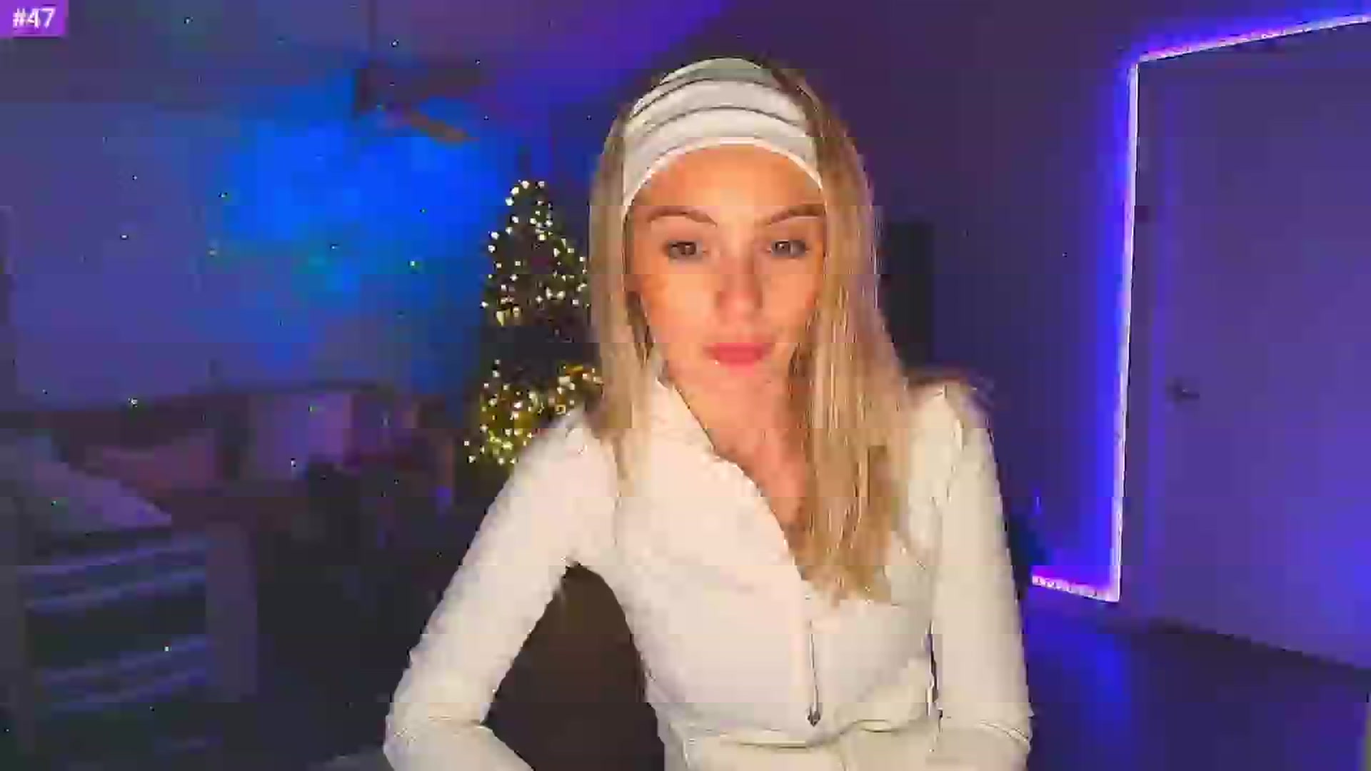 Gallery image thumbnail from Sammy_gray's myfreecams stream on, 02/03/2025, 03:53 image 15 of 20