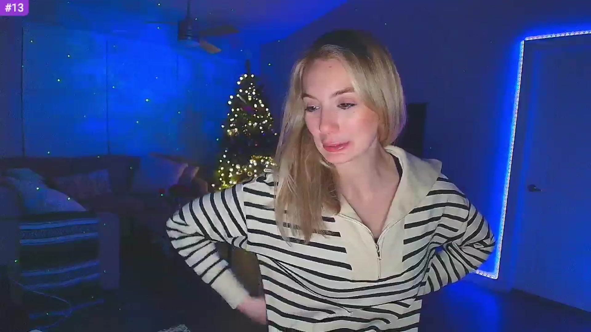 Gallery image thumbnail from Sammy_gray's myfreecams stream on, 02/06/2025, 06:42 image 15 of 20