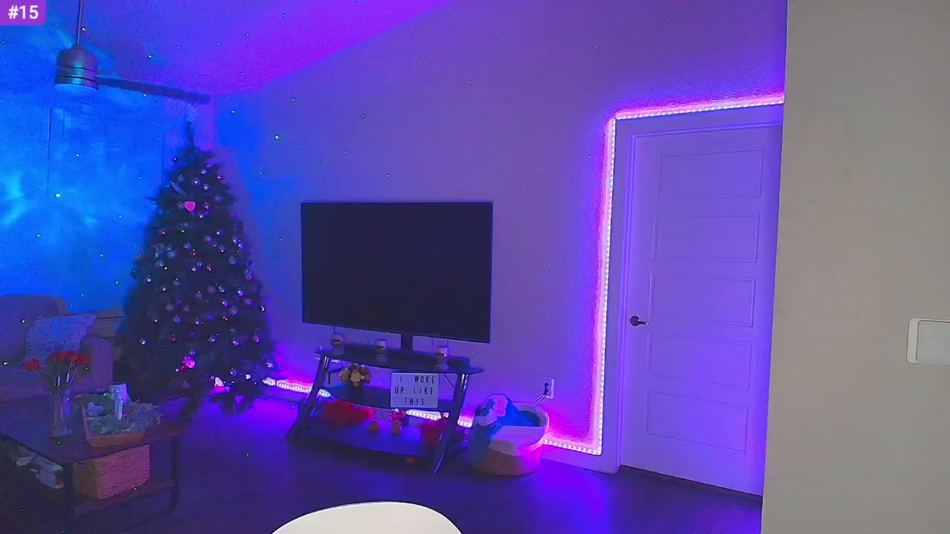 Gallery image thumbnail from Sammy_gray's myfreecams stream on, 02/08/2025, 07:52 image 18 of 20