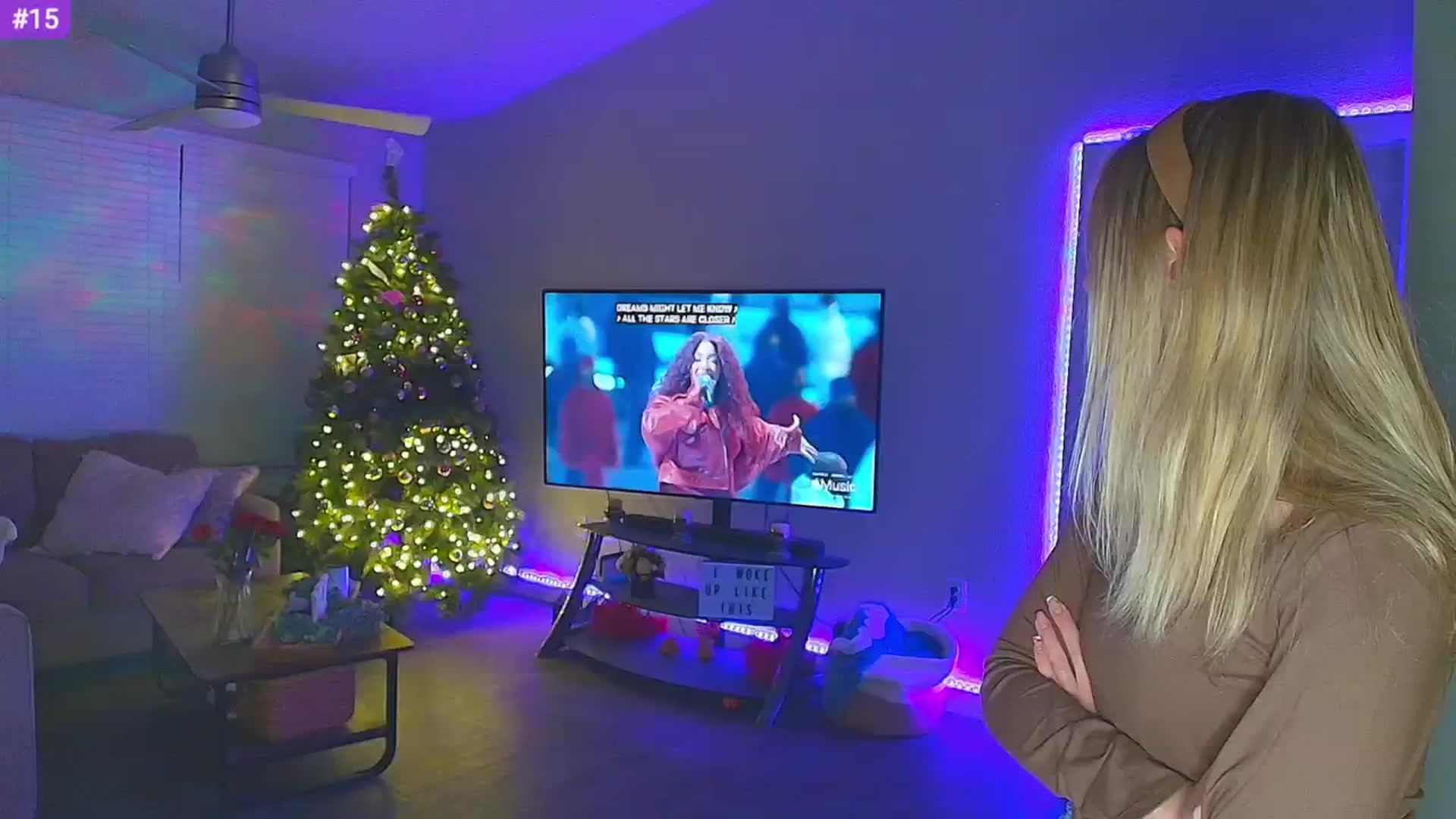 Gallery image thumbnail from Sammy_gray's myfreecams stream on, 02/10/2025, 05:27 image 3 of 20