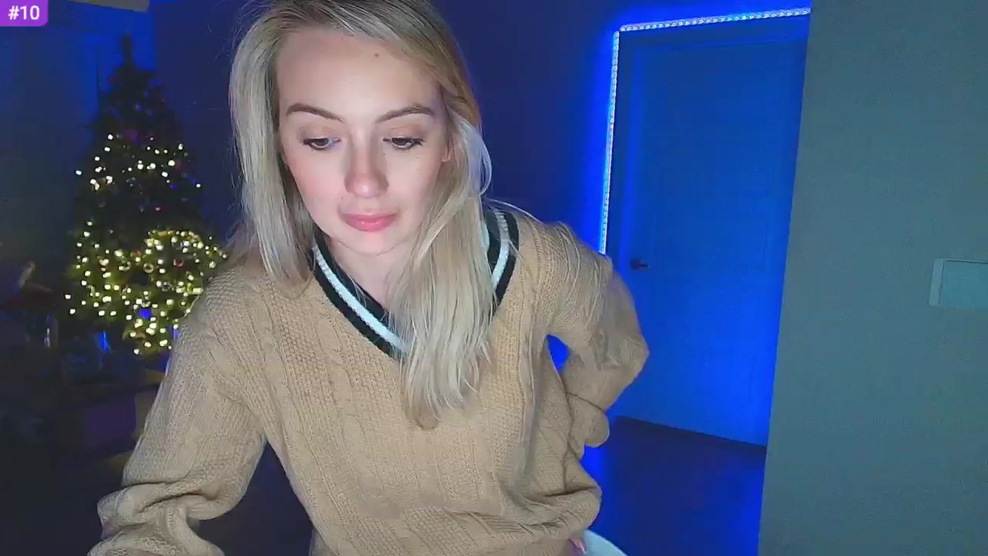 Gallery image thumbnail from Sammy_gray's myfreecams stream on, 02/13/2025, 03:34 image 10 of 20