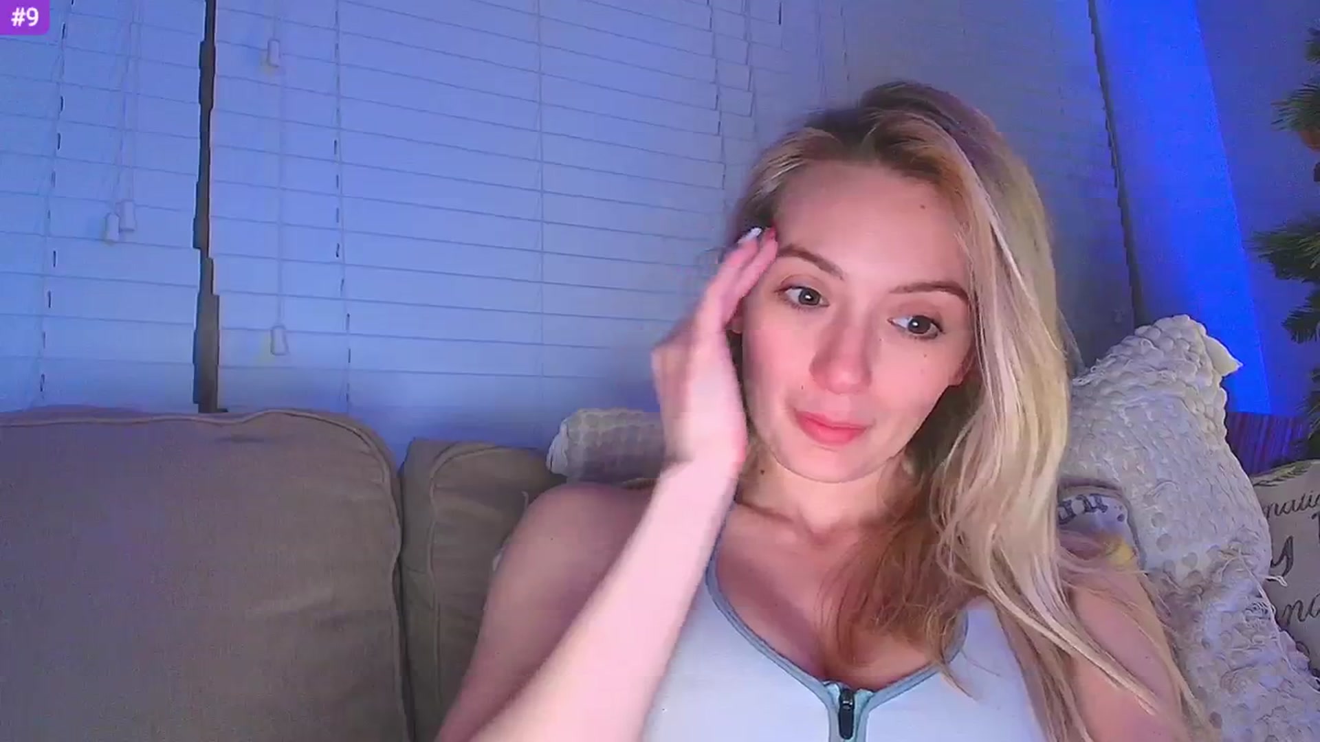 Gallery image thumbnail from Sammy_gray's myfreecams stream on, 02/14/2025, 07:34 image 19 of 20