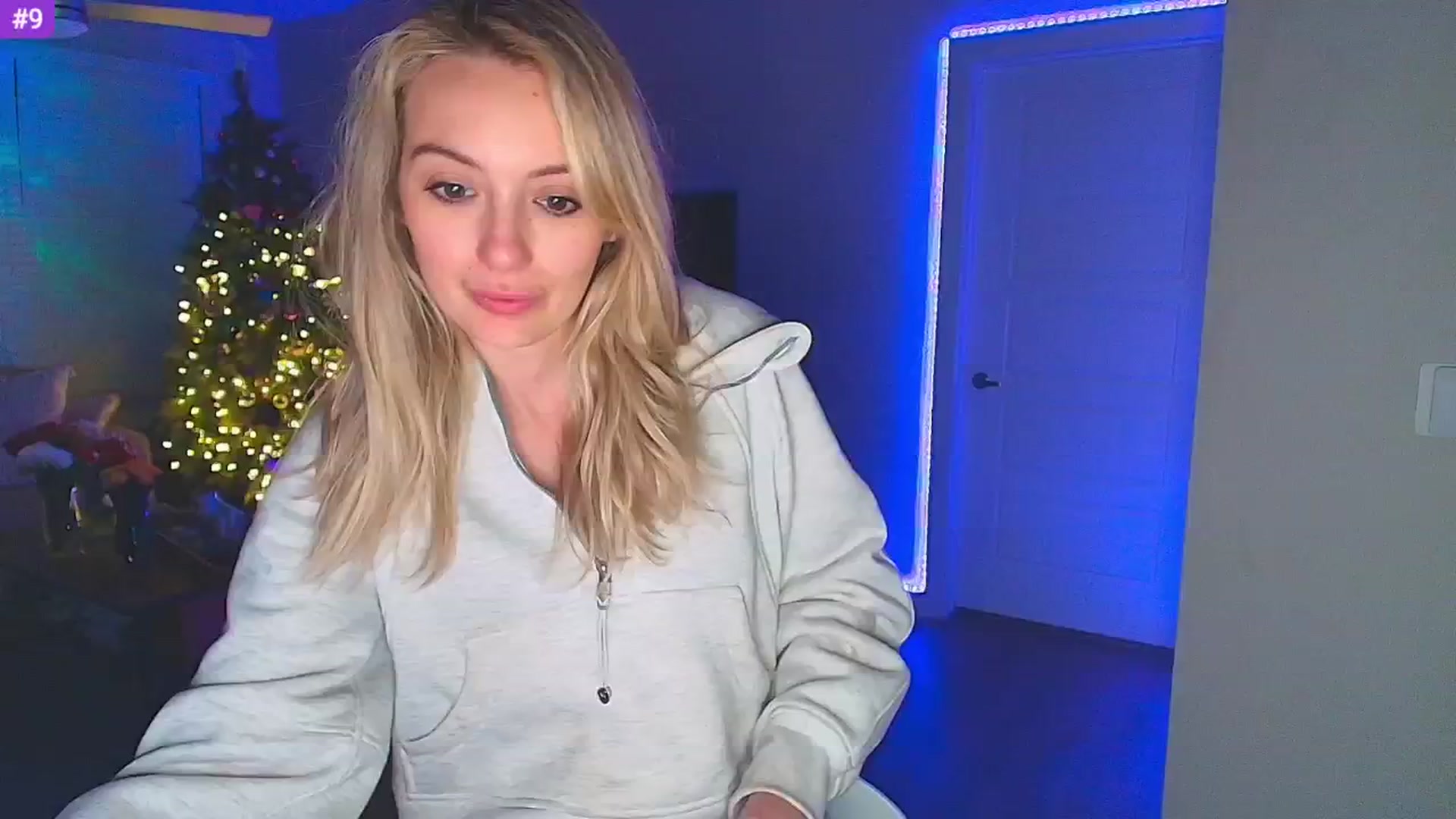 Gallery image thumbnail from Sammy_gray's myfreecams stream on, 02/17/2025, 06:30 image 5 of 20