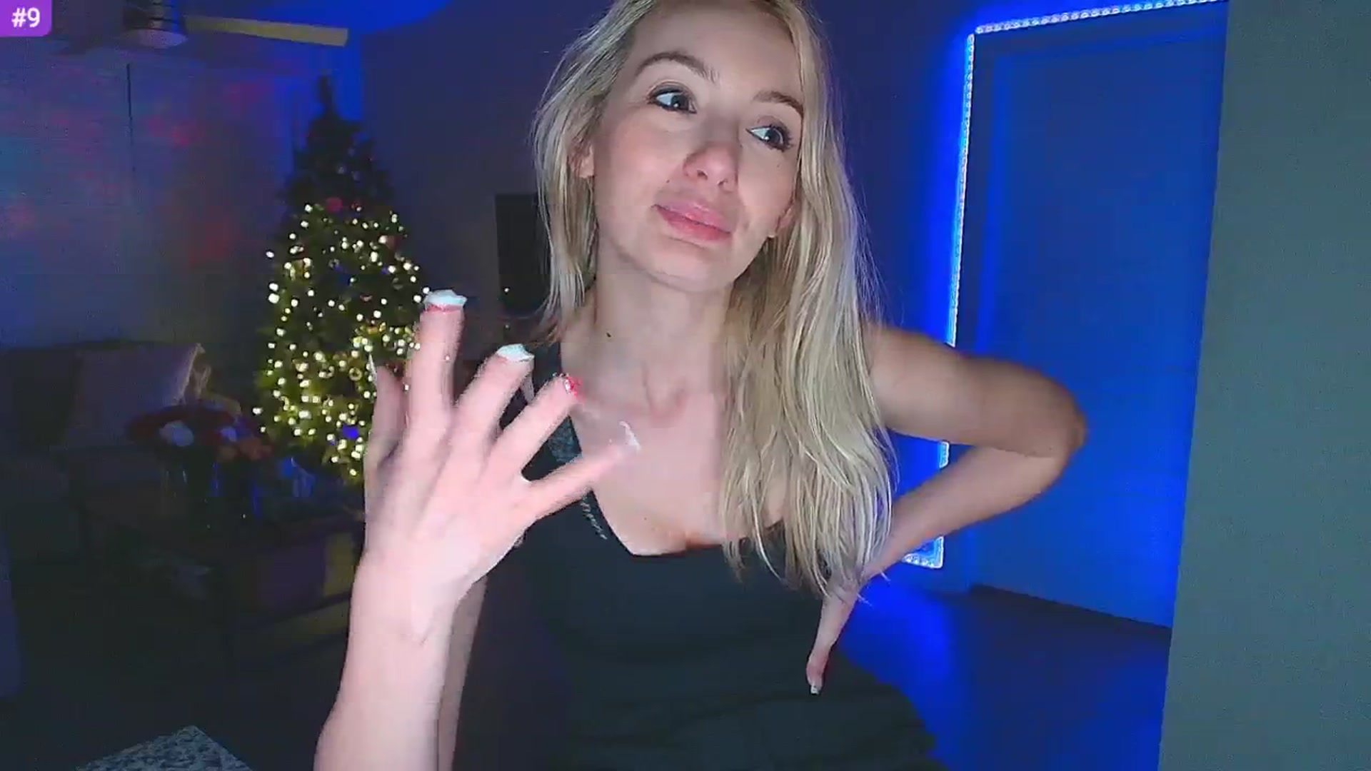 Gallery image thumbnail from Sammy_gray's myfreecams stream on, 02/18/2025, 05:54 image 10 of 20