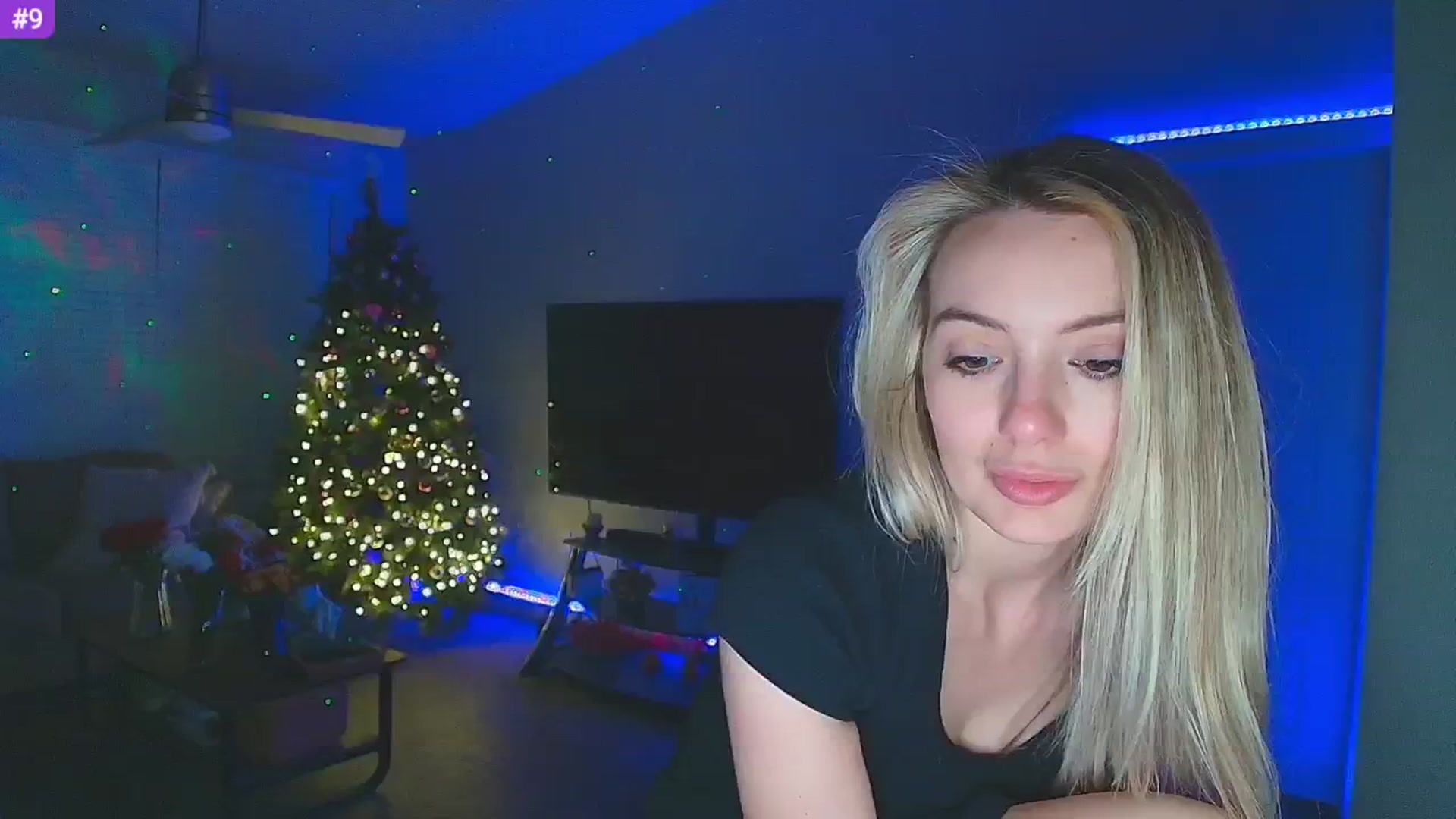 Gallery image thumbnail from Sammy_gray's myfreecams stream on, 02/20/2025, 07:24 image 14 of 20