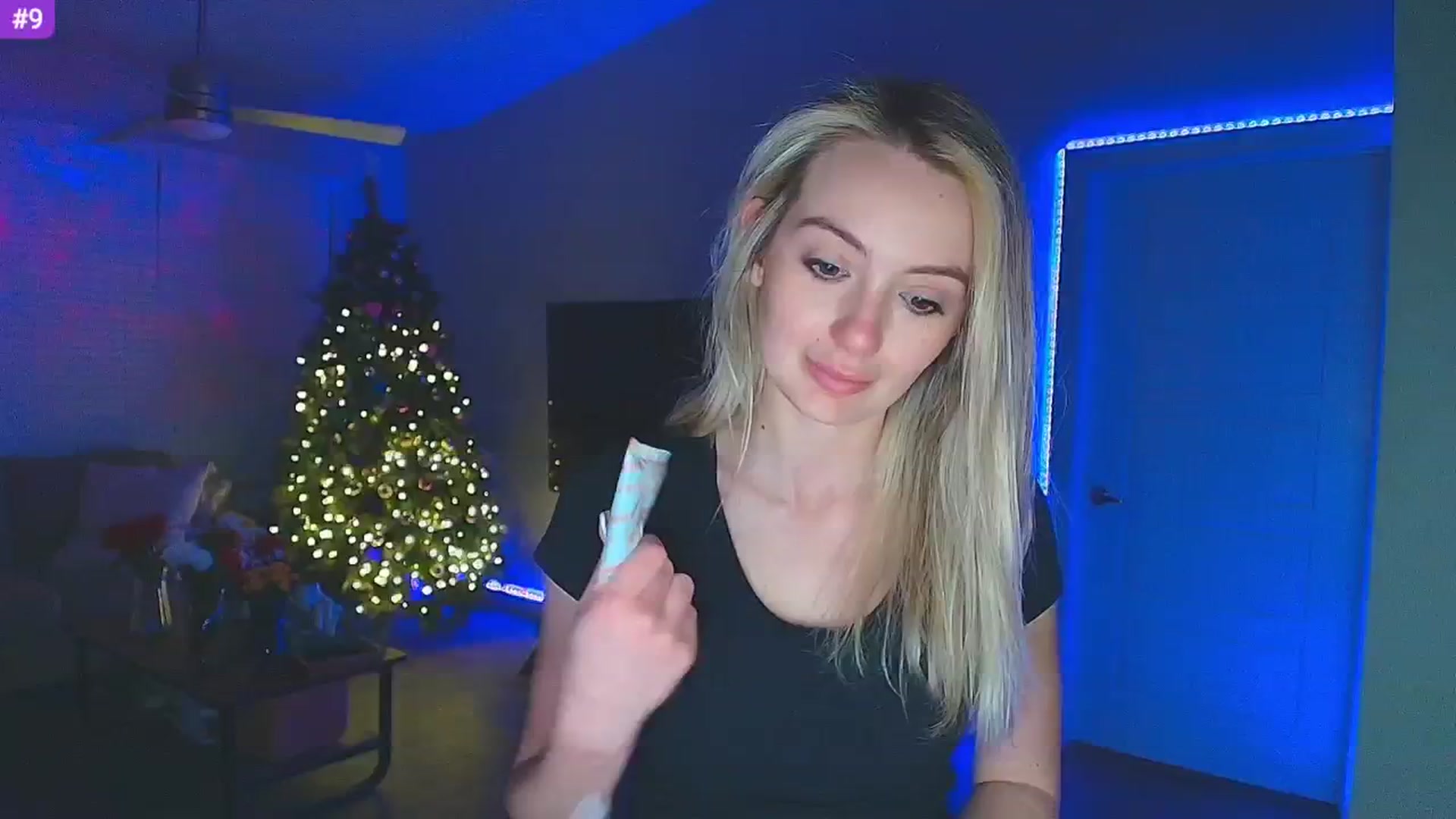 Gallery image thumbnail from Sammy_gray's myfreecams stream on, 02/20/2025, 07:24 image 11 of 20