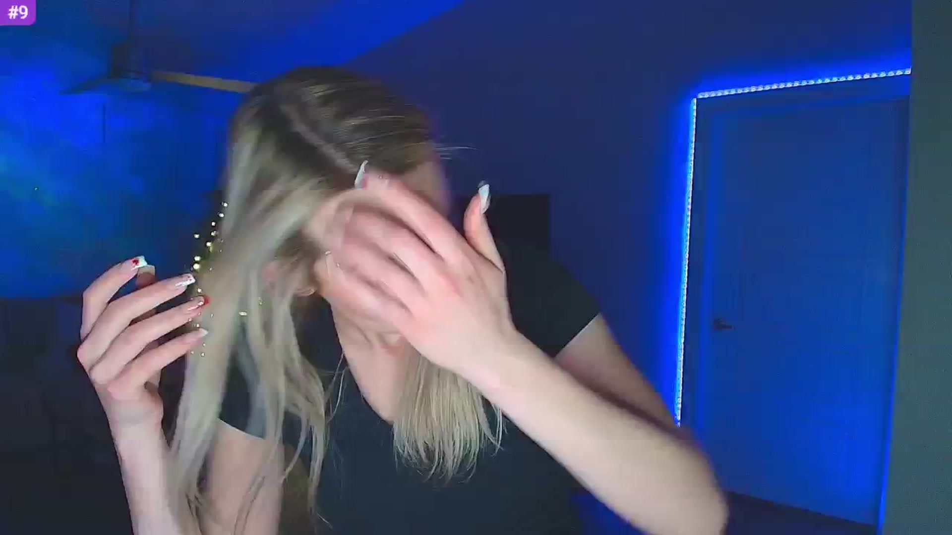 Gallery image thumbnail from Sammy_gray's myfreecams stream on, 02/20/2025, 07:24 image 13 of 20