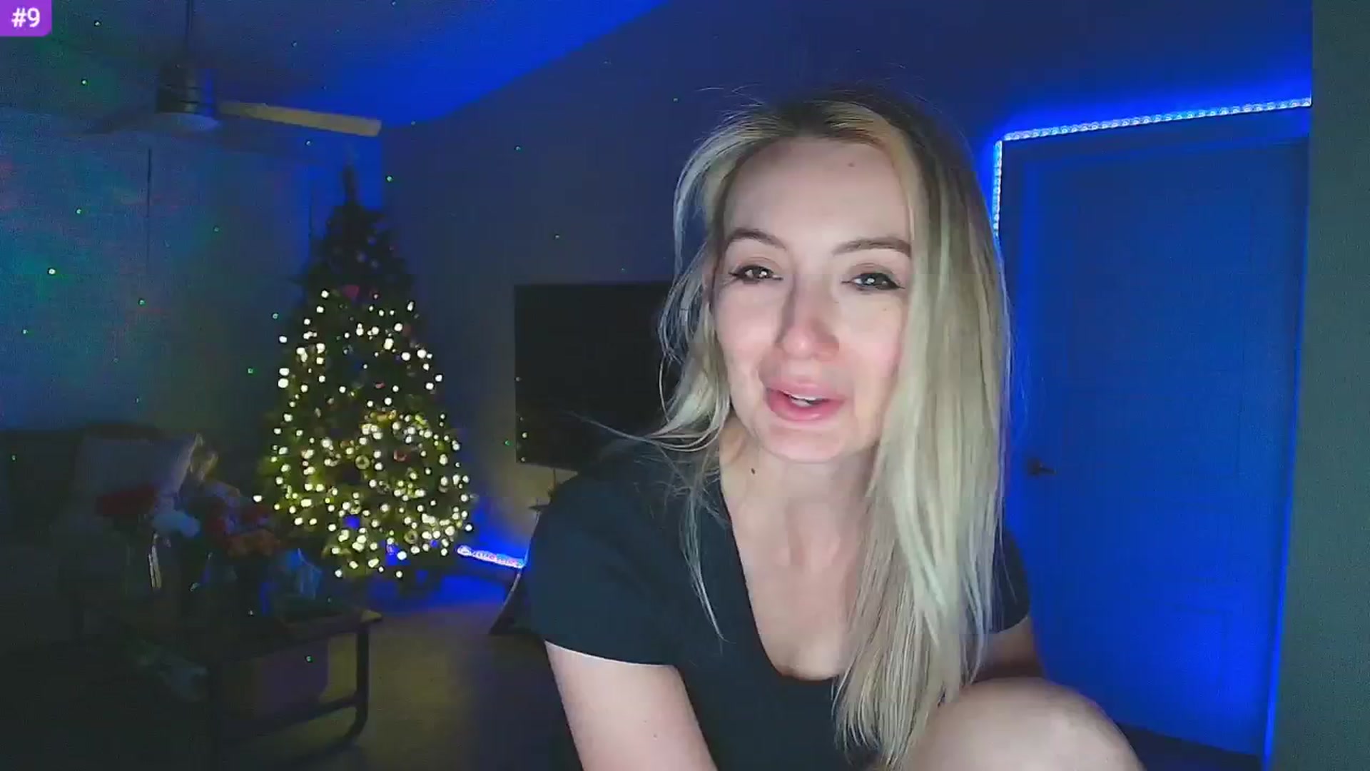Gallery image thumbnail from Sammy_gray's myfreecams stream on, 02/20/2025, 07:24 image 10 of 20