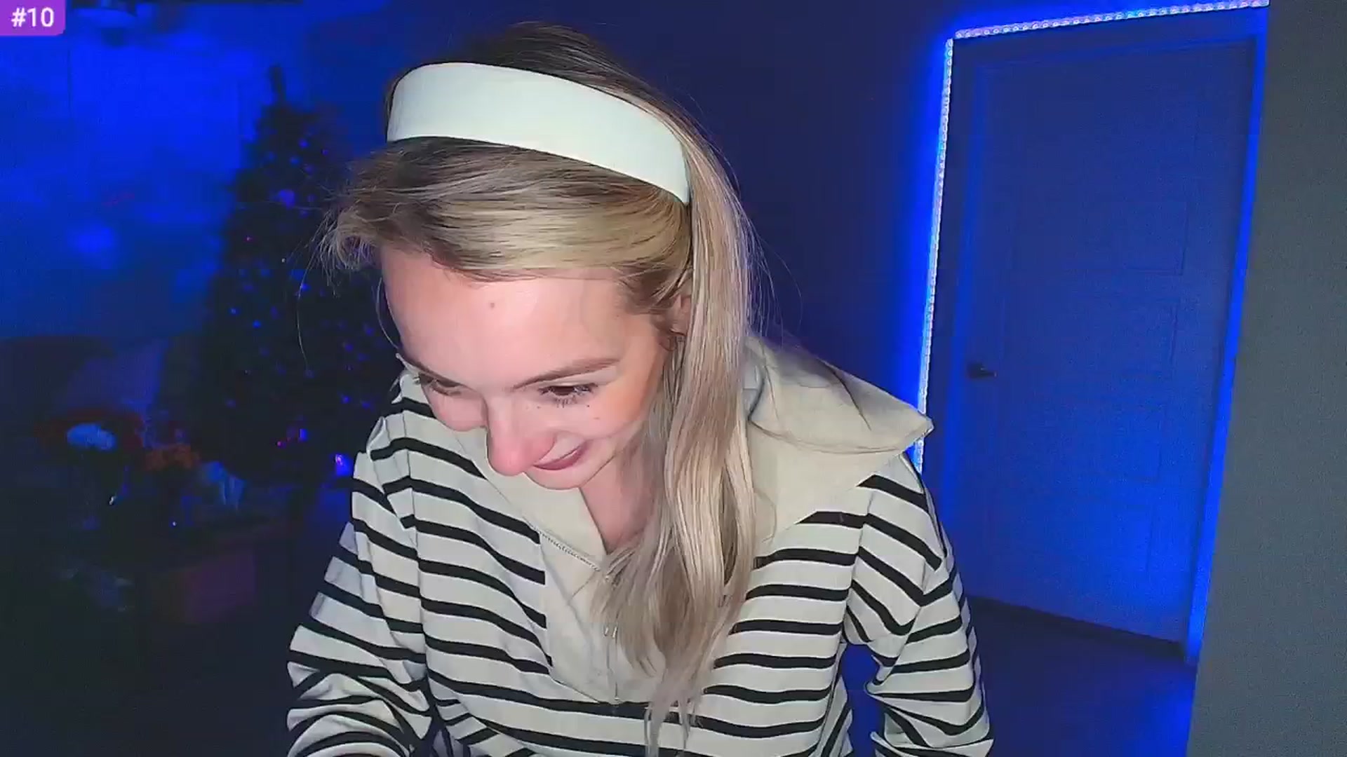 Gallery image thumbnail from Sammy_gray's myfreecams stream on, 02/22/2025, 08:57 image 3 of 20