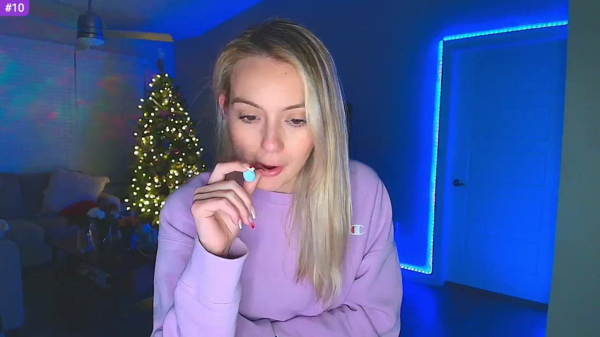 Gallery image thumbnail from Sammy_gray's myfreecams stream on, 02/26/2025, 08:37 image 4 of 20