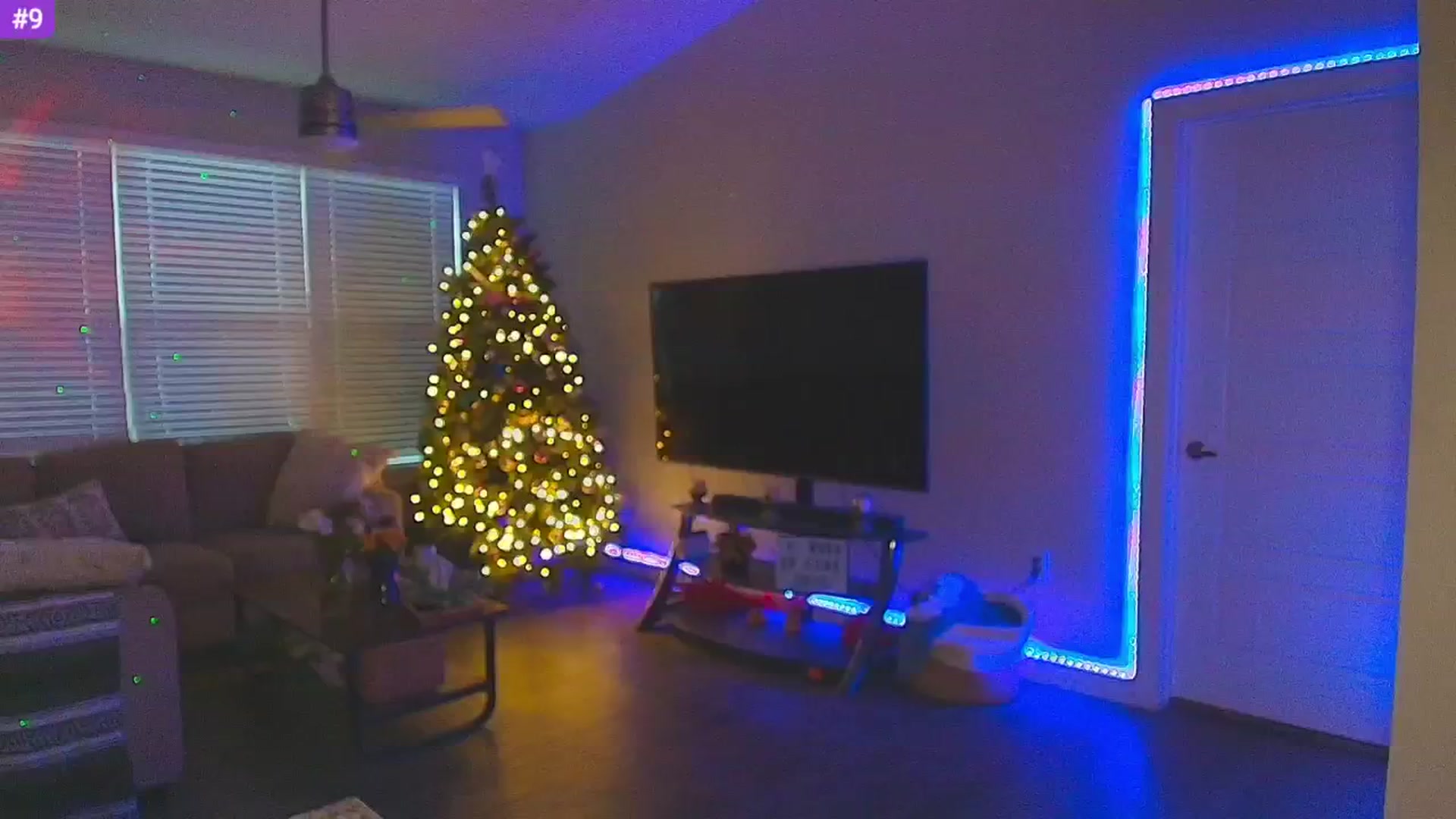 Gallery image thumbnail from Sammy_gray's myfreecams stream on, 02/28/2025, 03:36 image 1 of 20