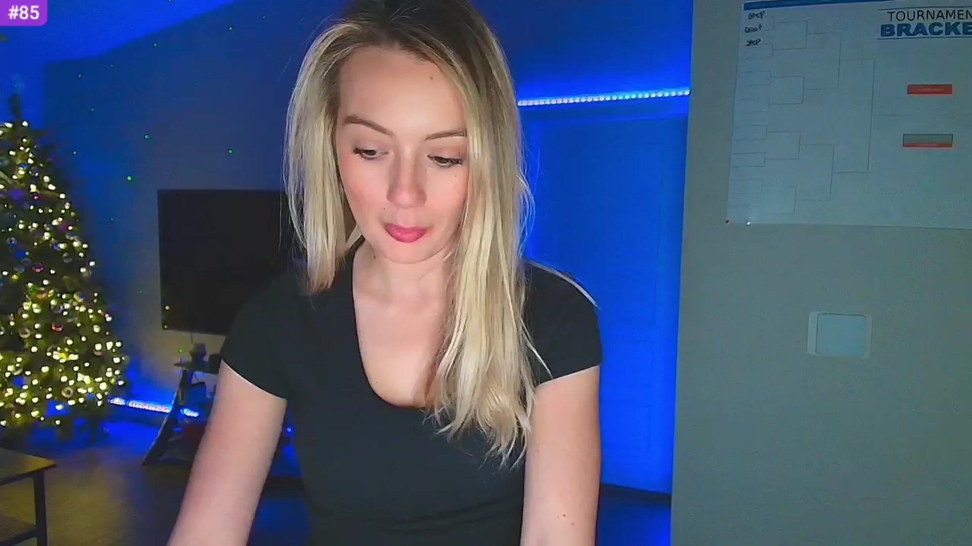 Gallery image thumbnail from Sammy_gray's myfreecams stream on, 03/02/2025, 05:55 image 5 of 20