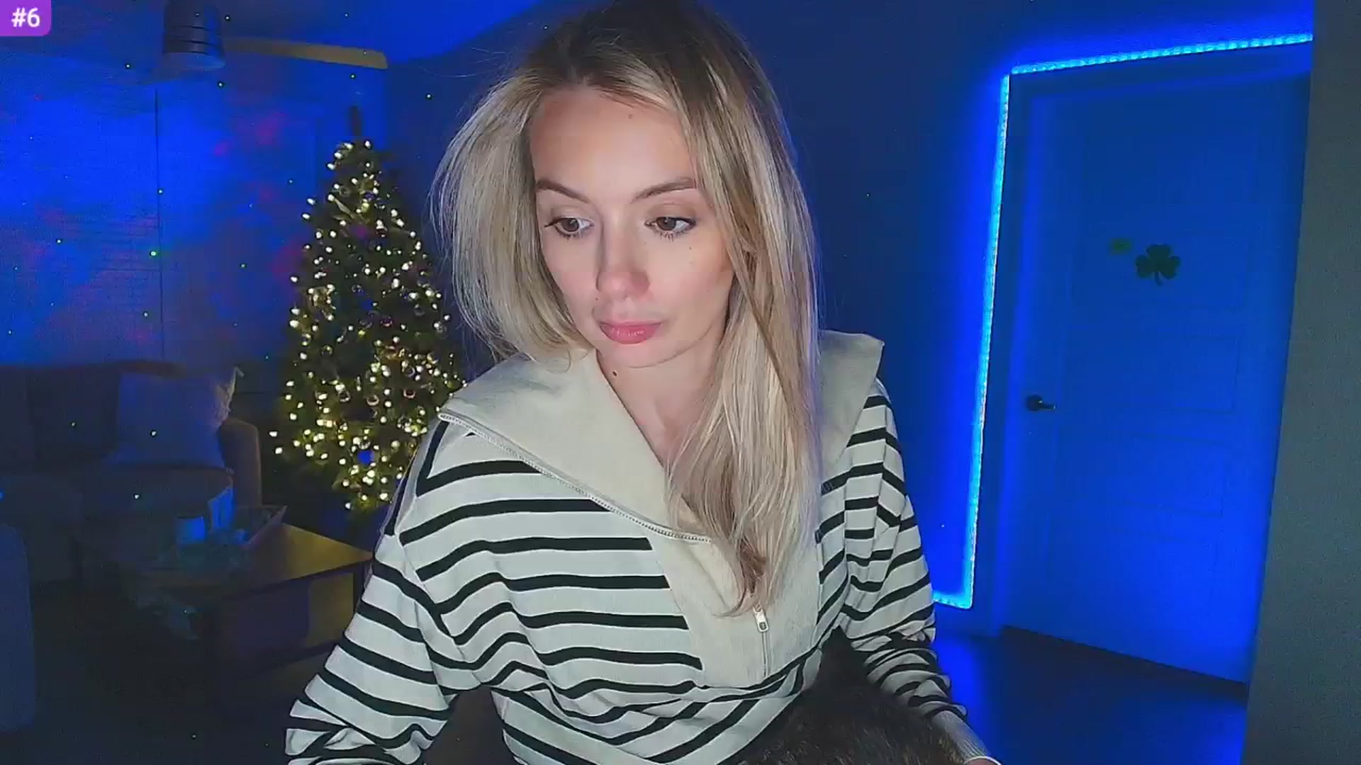 Gallery image thumbnail from Sammy_gray's myfreecams stream on, 03/04/2025, 05:22 image 2 of 20
