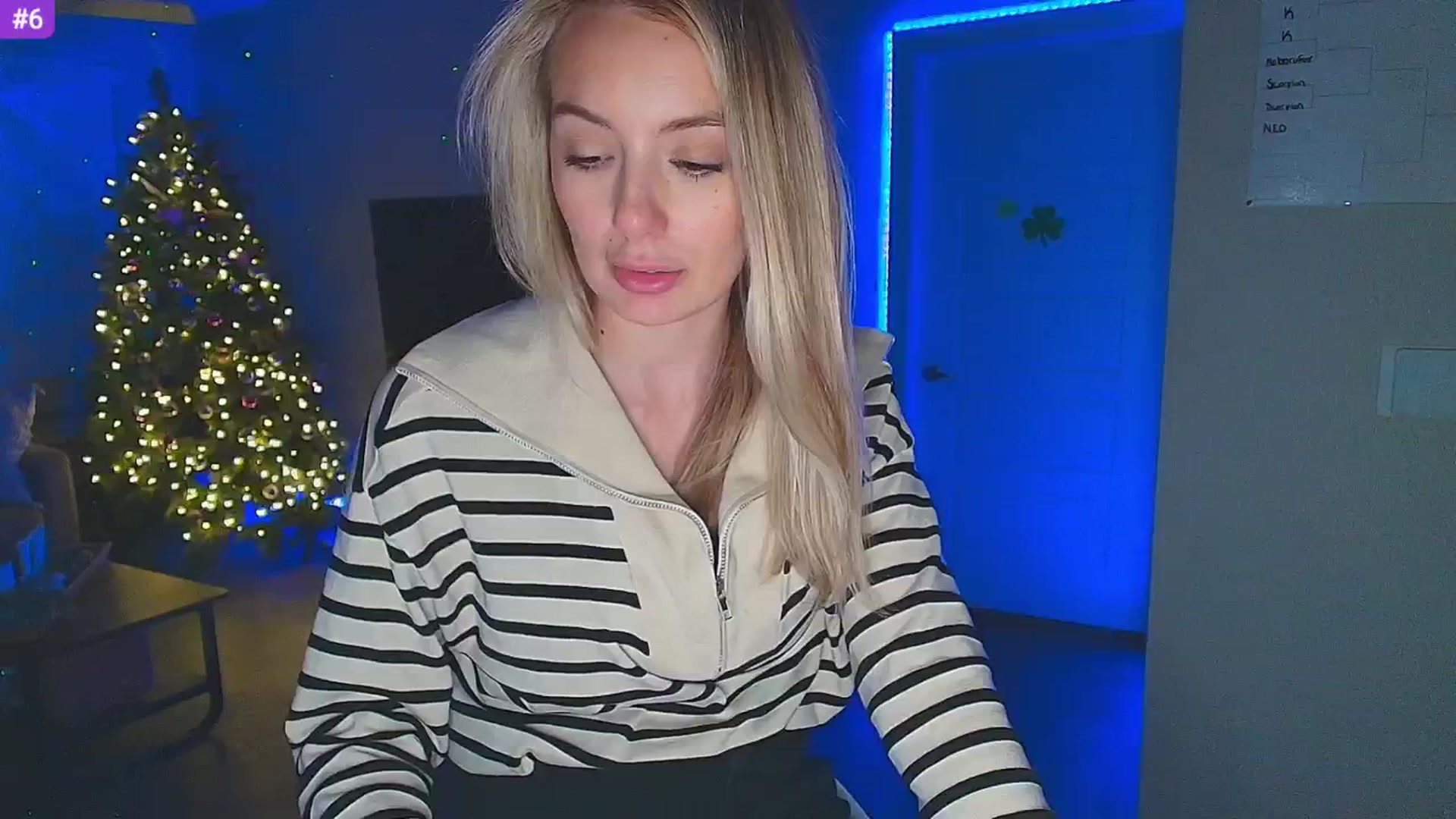 Gallery image thumbnail from Sammy_gray's myfreecams stream on, 03/04/2025, 05:22 image 8 of 20
