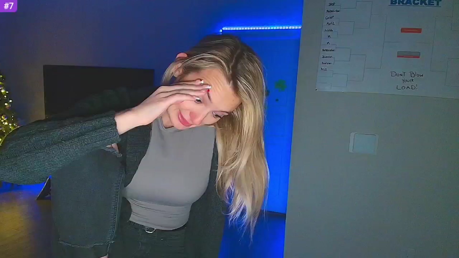 Gallery image thumbnail from Sammy_gray's myfreecams stream on, 03/05/2025, 05:57 image 5 of 20