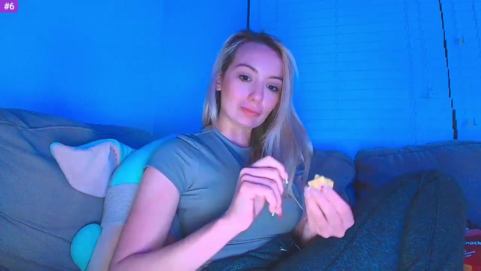 Gallery image thumbnail from Sammy_gray's myfreecams stream on, 03/05/2025, 07:21 image 3 of 20