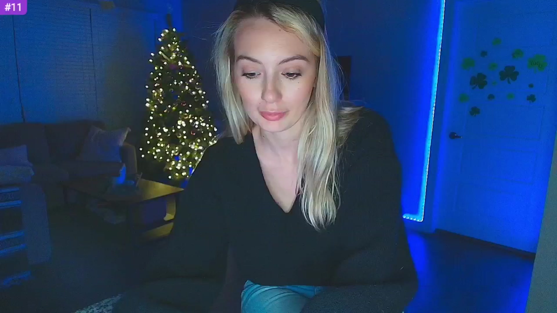 Gallery image thumbnail from Sammy_gray's myfreecams stream on, 03/07/2025, 05:08 image 10 of 20