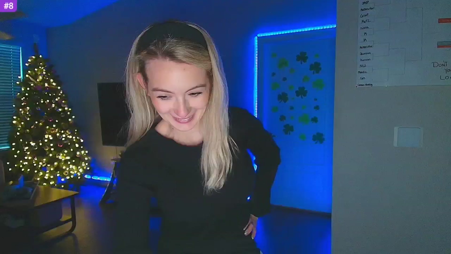 Gallery image thumbnail from Sammy_gray's myfreecams stream on, 03/11/2025, 02:31 image 2 of 20