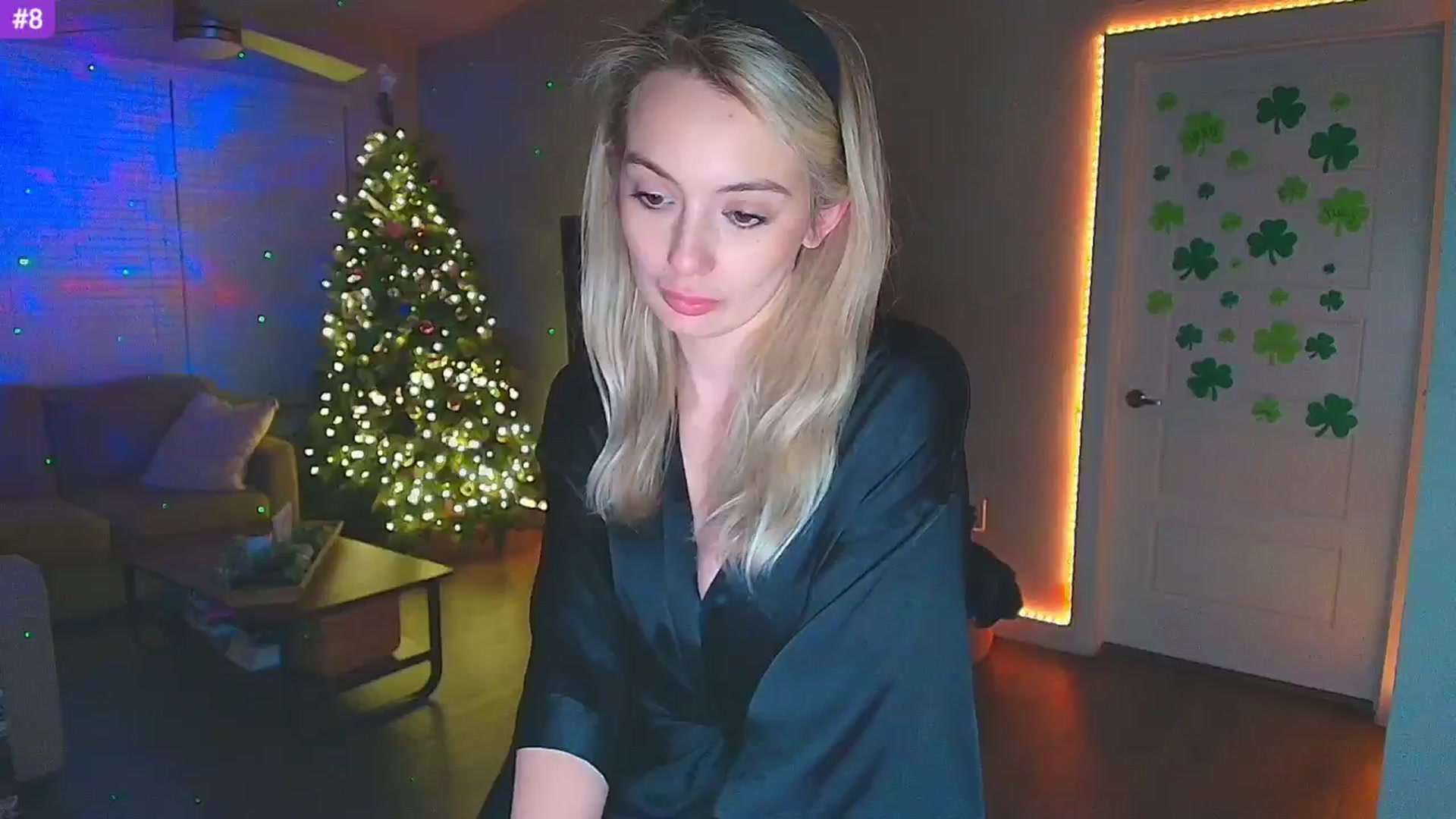 Gallery image thumbnail from Sammy_gray's myfreecams stream on, 03/11/2025, 06:40 image 12 of 20