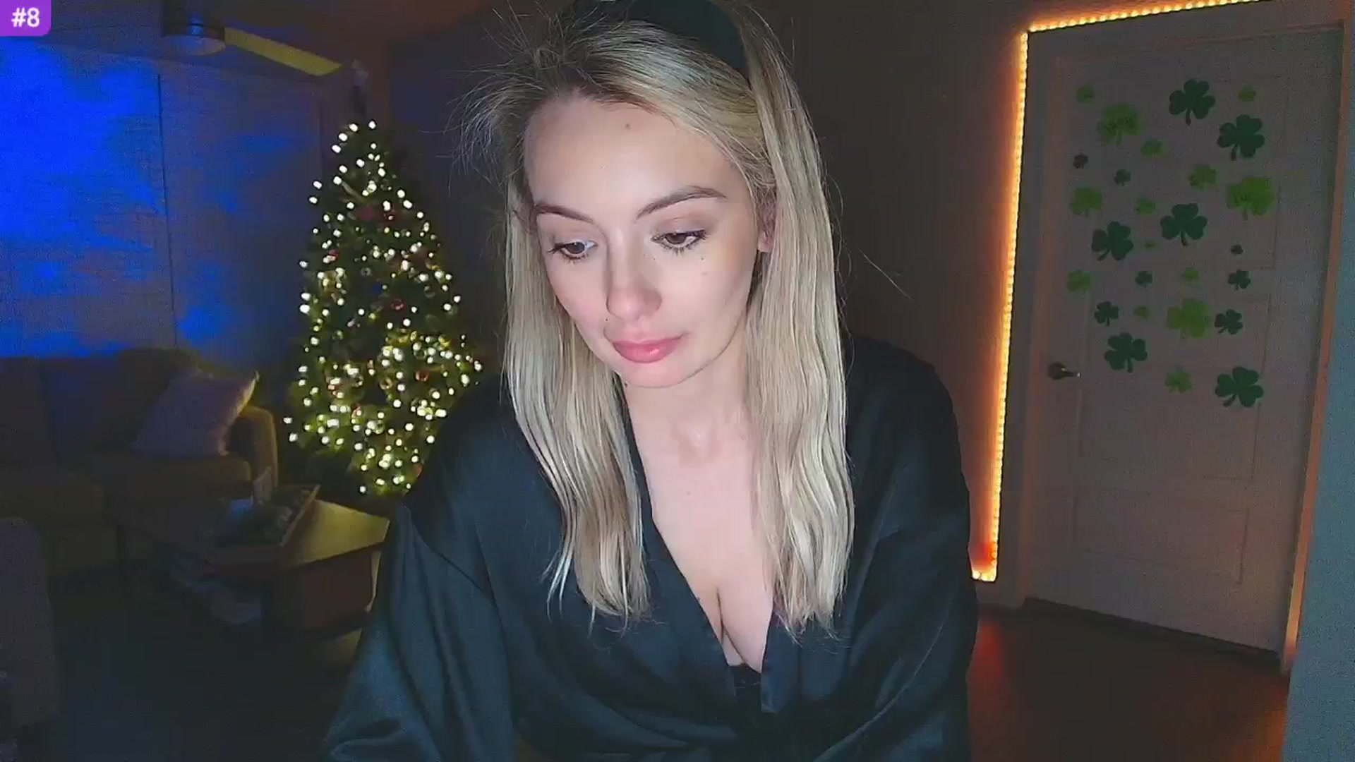 Gallery image thumbnail from Sammy_gray's myfreecams stream on, 03/11/2025, 06:40 image 9 of 20