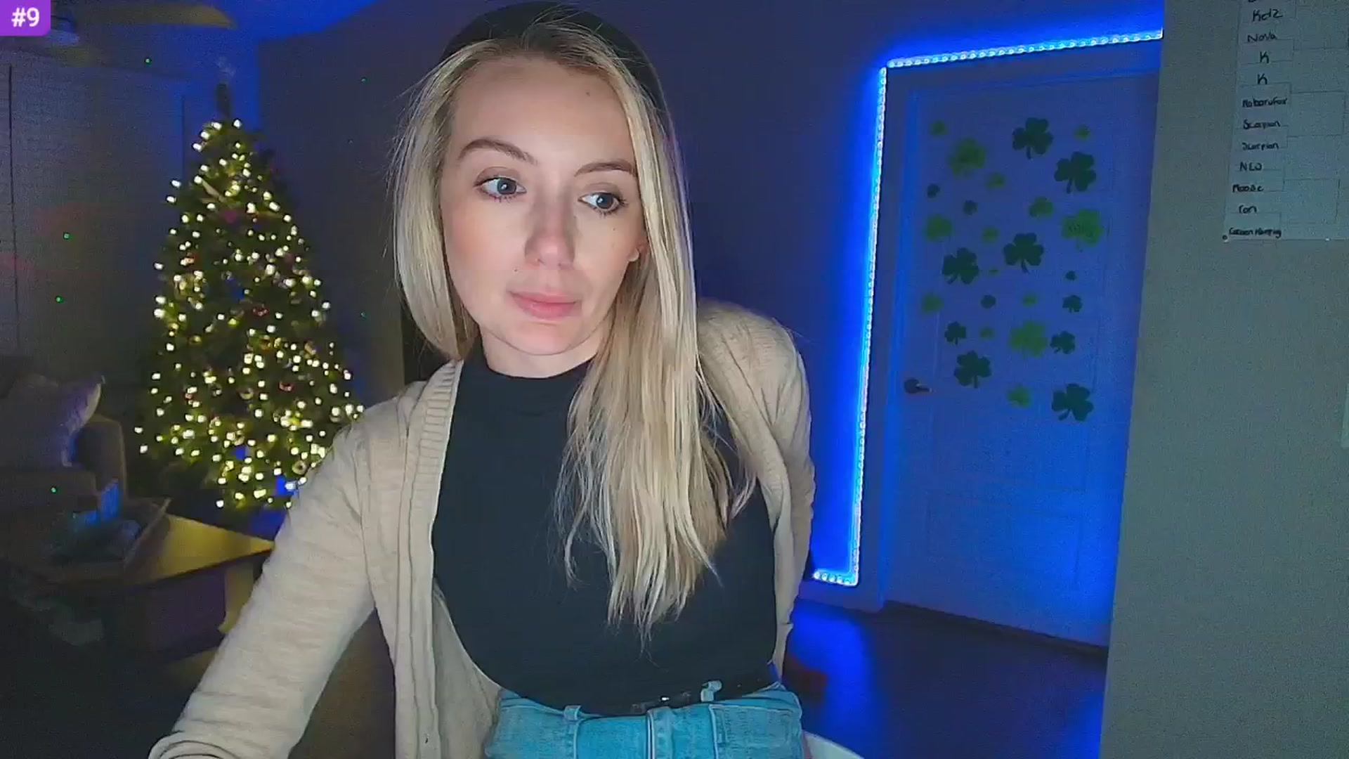Gallery image thumbnail from Sammy_gray's myfreecams stream on, 03/12/2025, 05:46 image 19 of 20