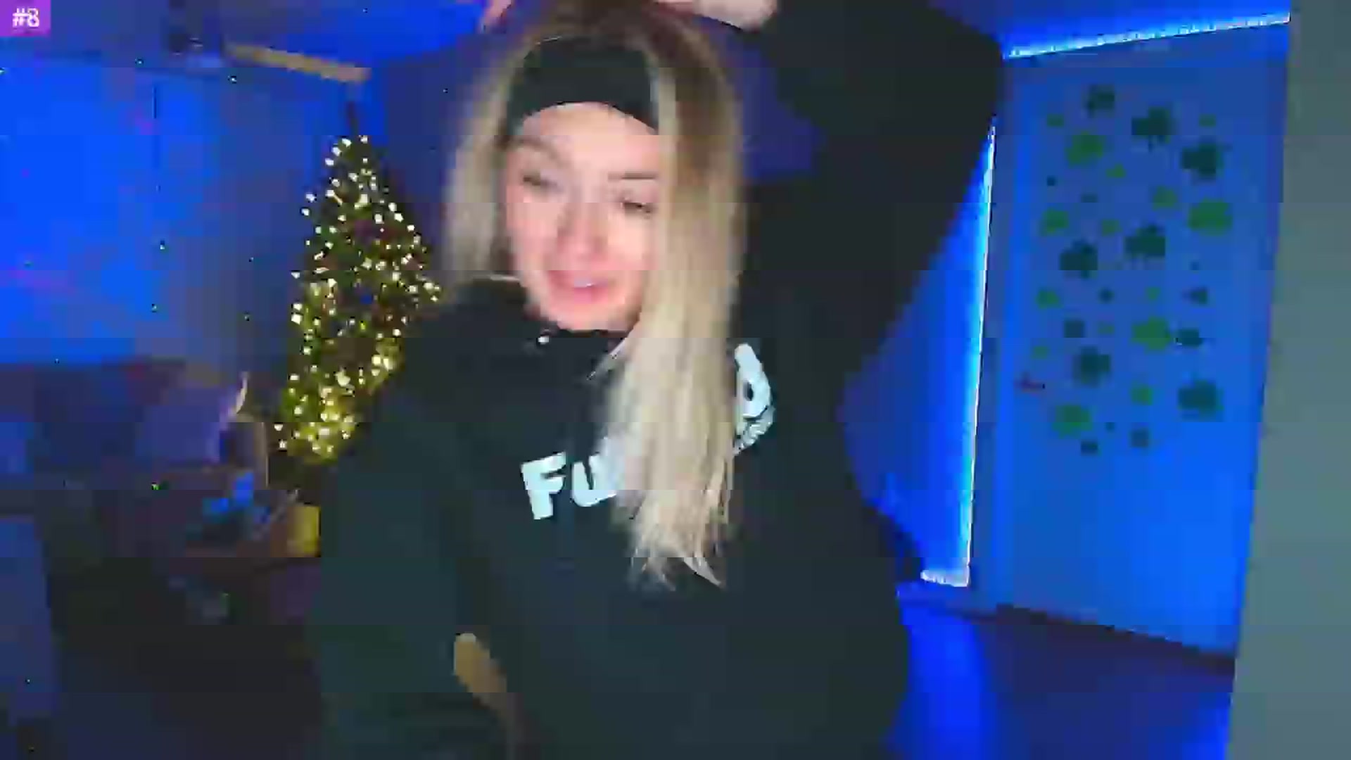 Gallery image thumbnail from Sammy_gray's myfreecams stream on, 03/15/2025, 03:18 image 12 of 20