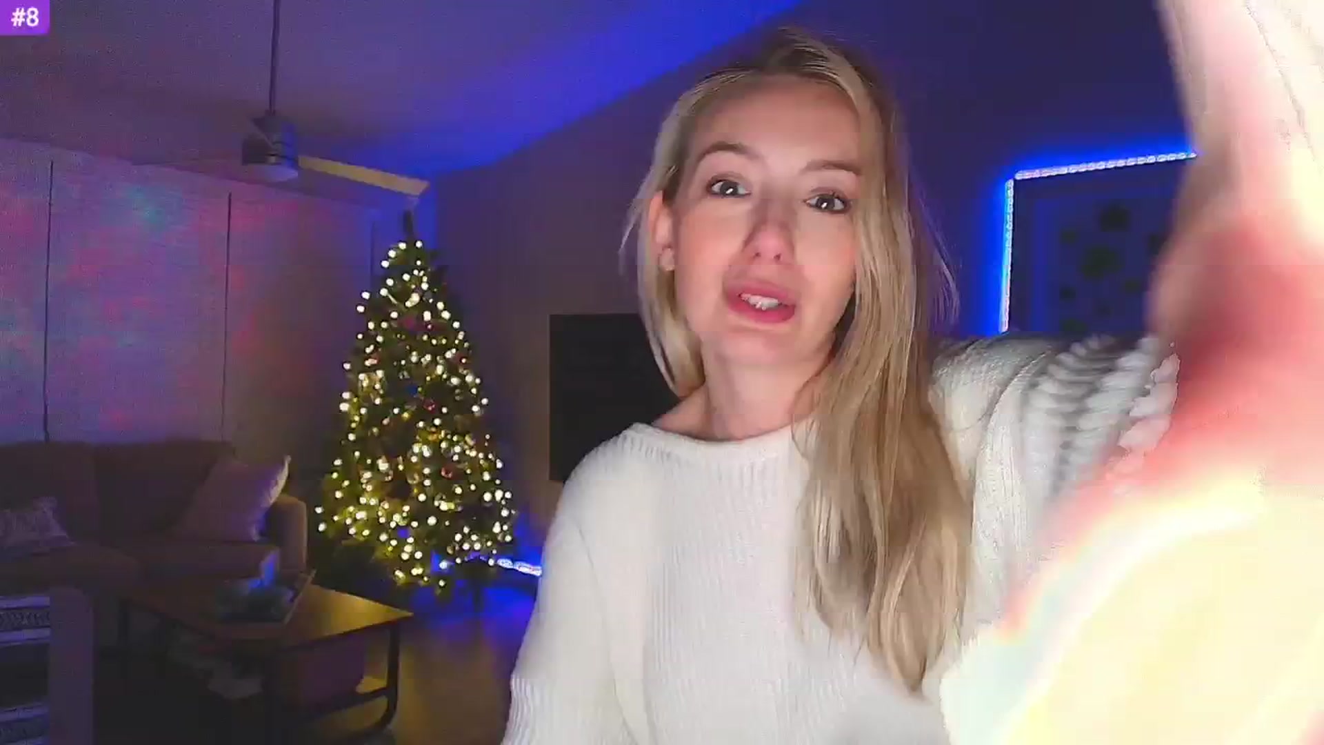 Gallery image thumbnail from Sammy_gray's myfreecams stream on, 03/16/2025, 04:53 image 17 of 20