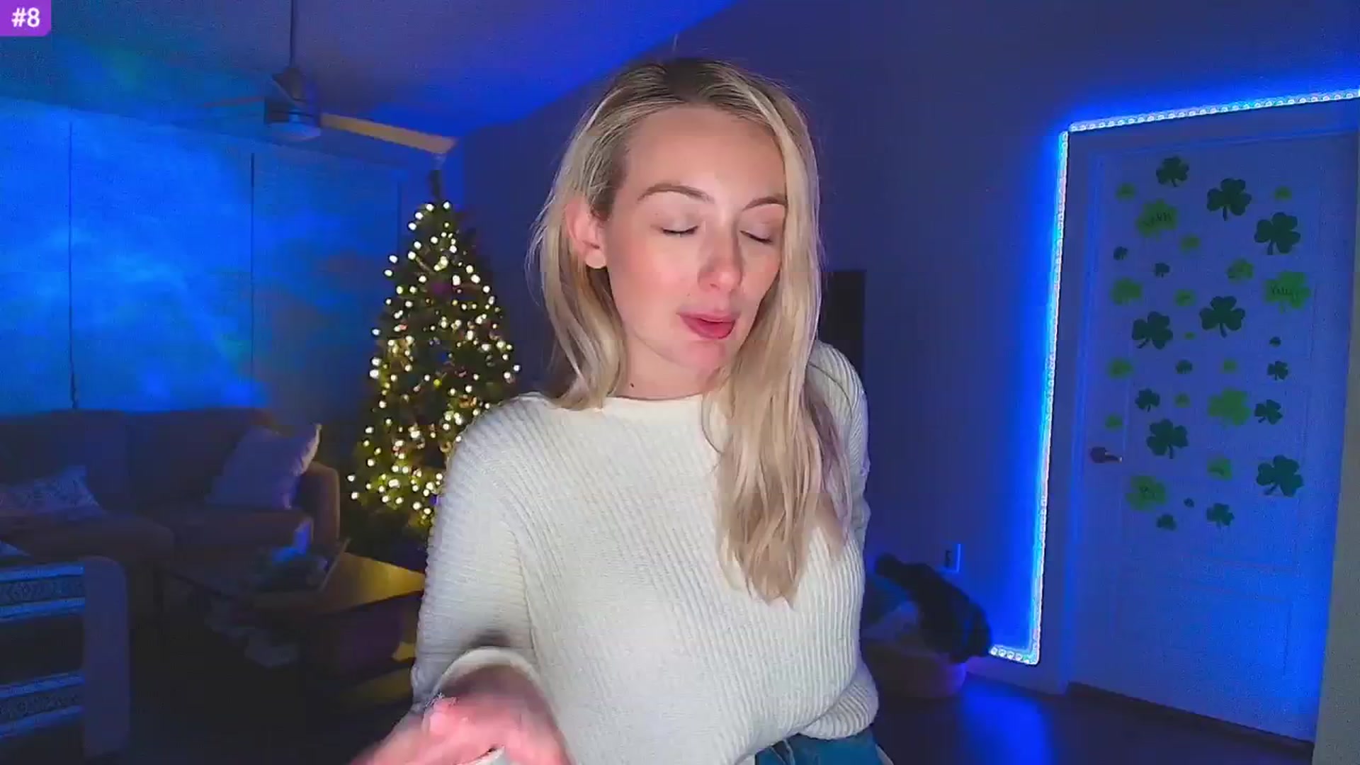 Gallery image thumbnail from Sammy_gray's myfreecams stream on, 03/16/2025, 04:53 image 19 of 20