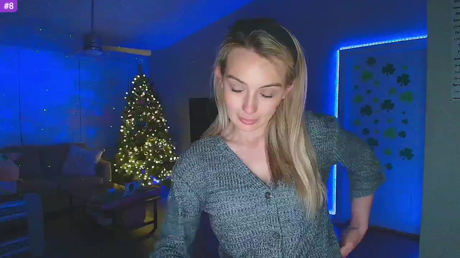 Gallery image thumbnail from Sammy_gray's myfreecams stream on, 03/21/2025, 04:12 image 17 of 20