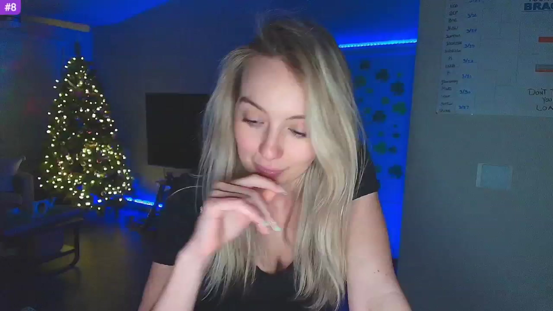 Gallery image thumbnail from Sammy_gray's myfreecams stream on, 03/23/2025, 03:39 image 10 of 20