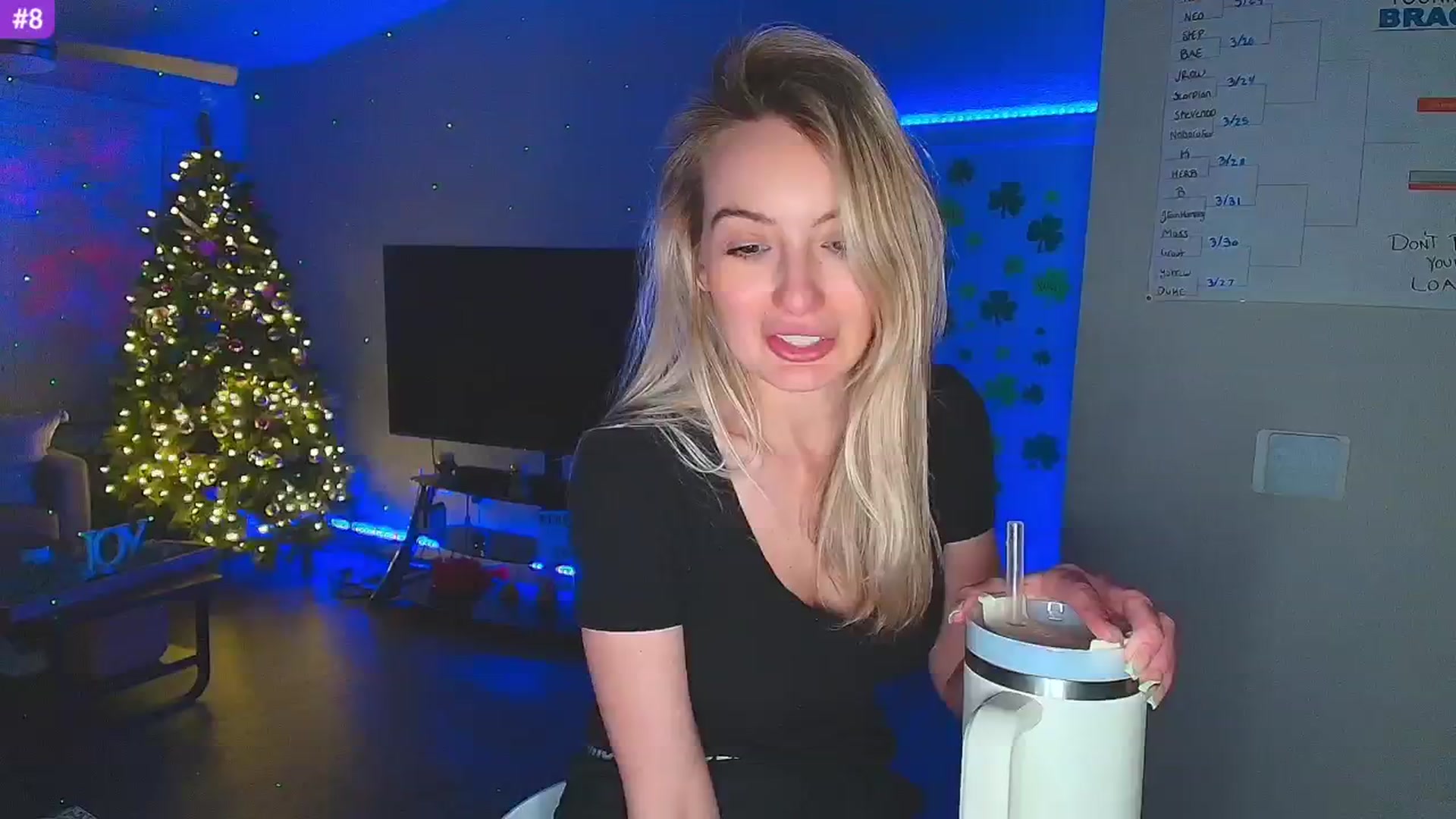 Gallery image thumbnail from Sammy_gray's myfreecams stream on, 03/23/2025, 03:39 image 9 of 20