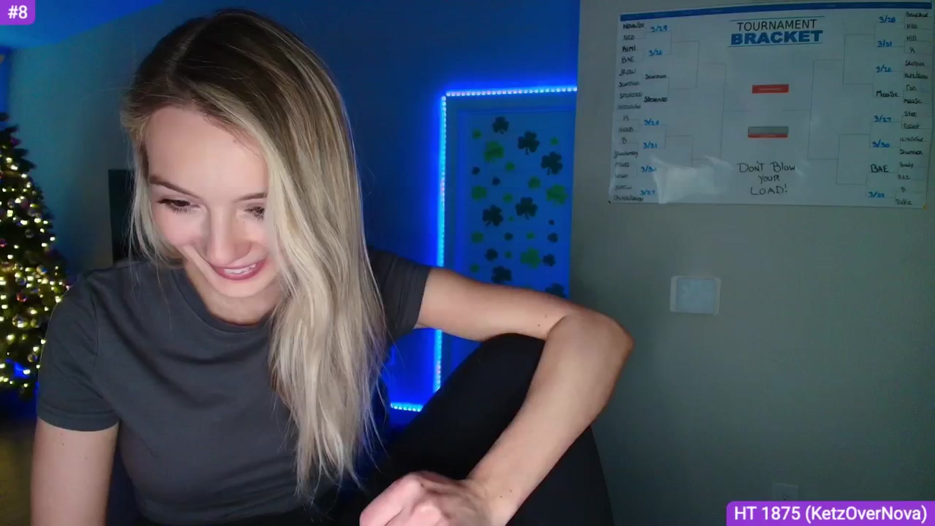 Gallery image thumbnail from Sammy_gray's myfreecams stream on, 03/27/2025, 02:46 image 1 of 20