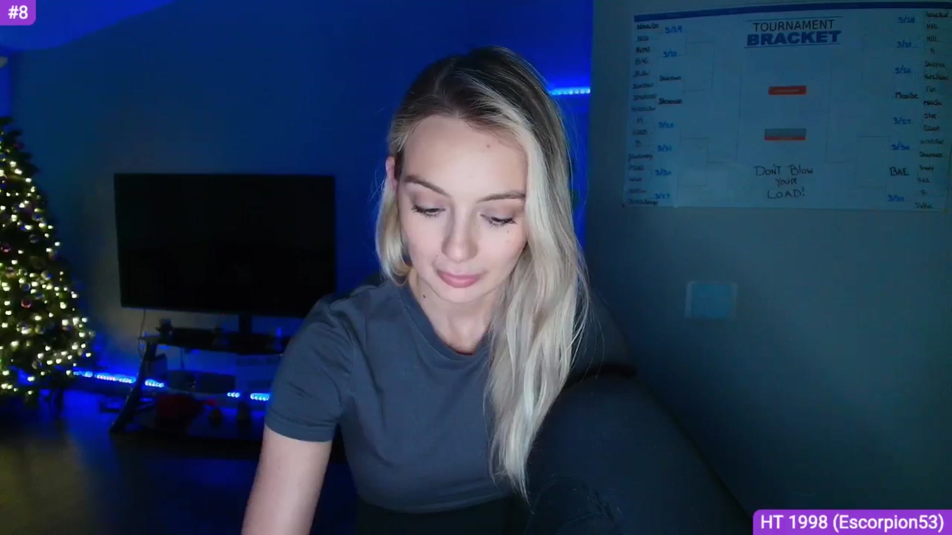 Gallery image thumbnail from Sammy_gray's myfreecams stream on, 03/27/2025, 02:46 image 8 of 20