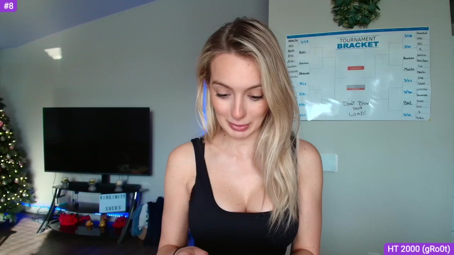Gallery image thumbnail from Sammy_gray's myfreecams stream on, 03/28/2025, 24:20 image 17 of 20