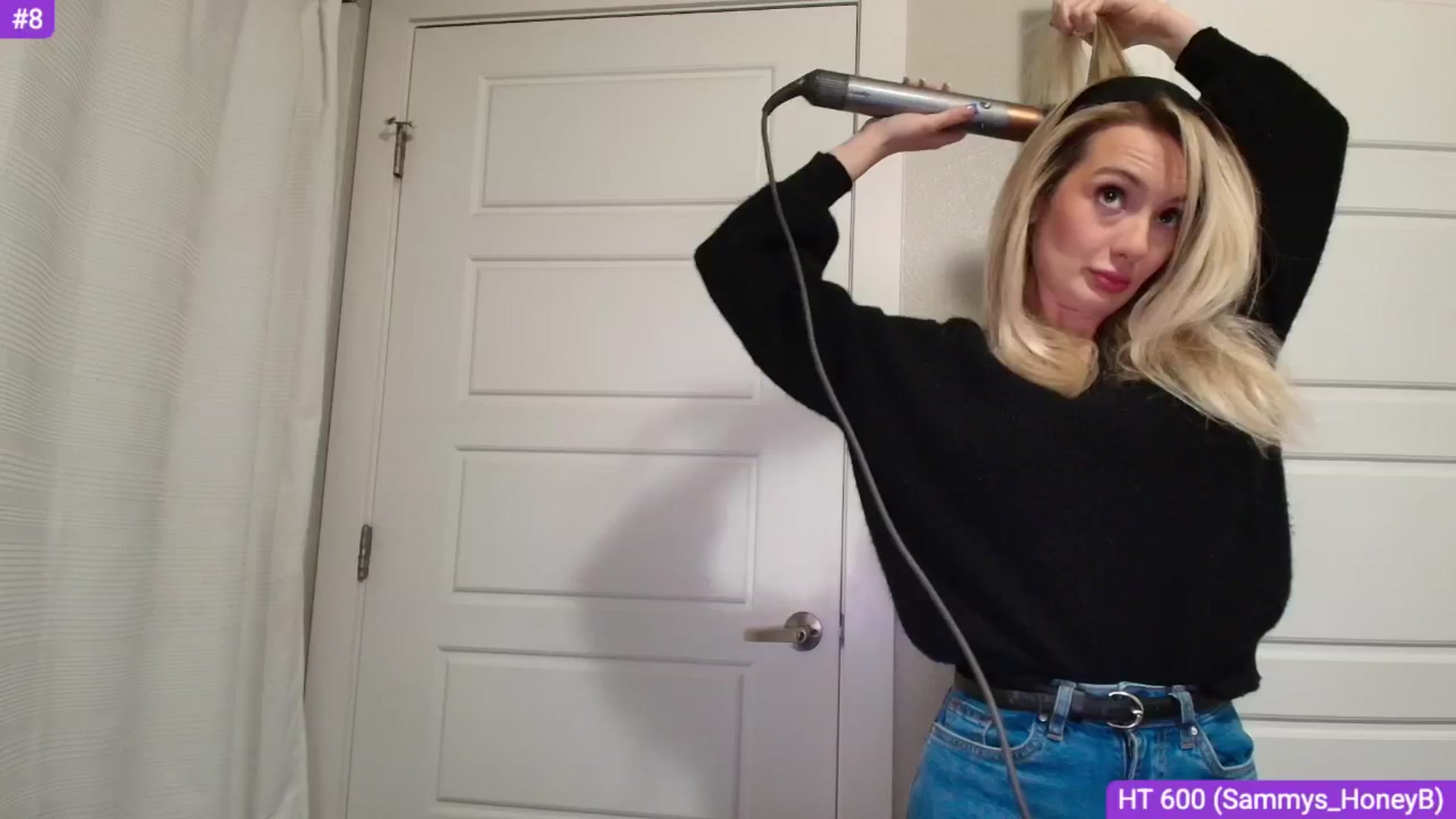 Gallery image thumbnail from Sammy_gray's myfreecams stream on, 03/30/2025, 01:40 image 17 of 20