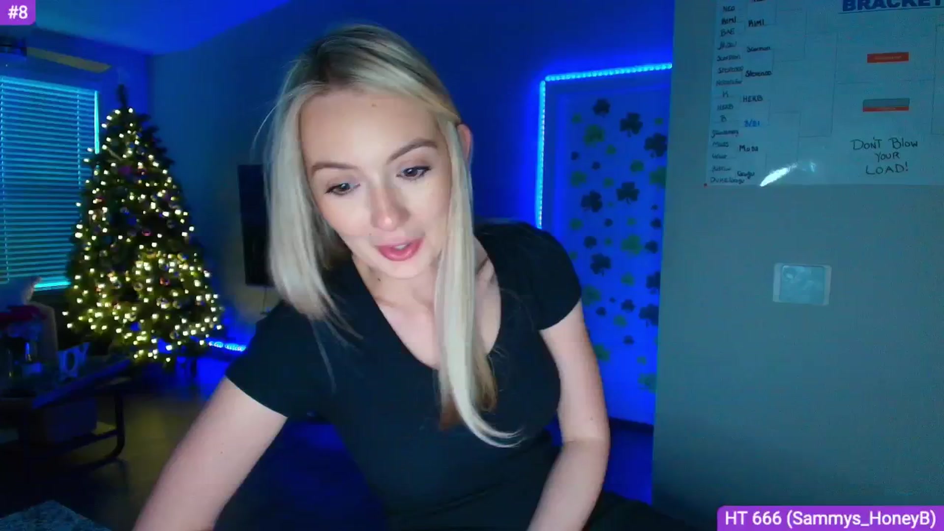 Gallery image thumbnail from Sammy_gray's myfreecams stream on, 04/01/2025, 01:28 image 4 of 20
